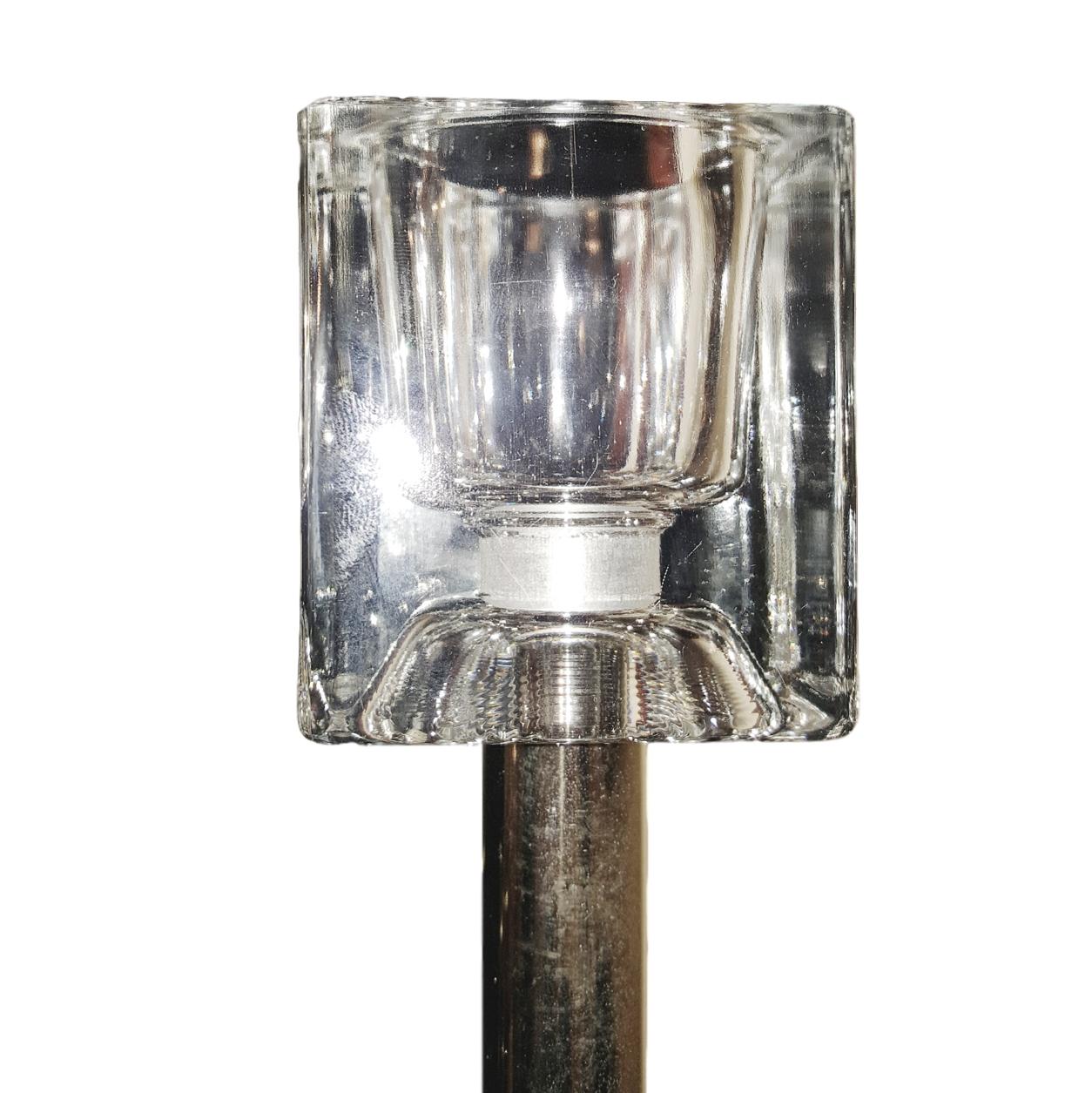 Italiano Coppia di lampade moderne in argento in vendita