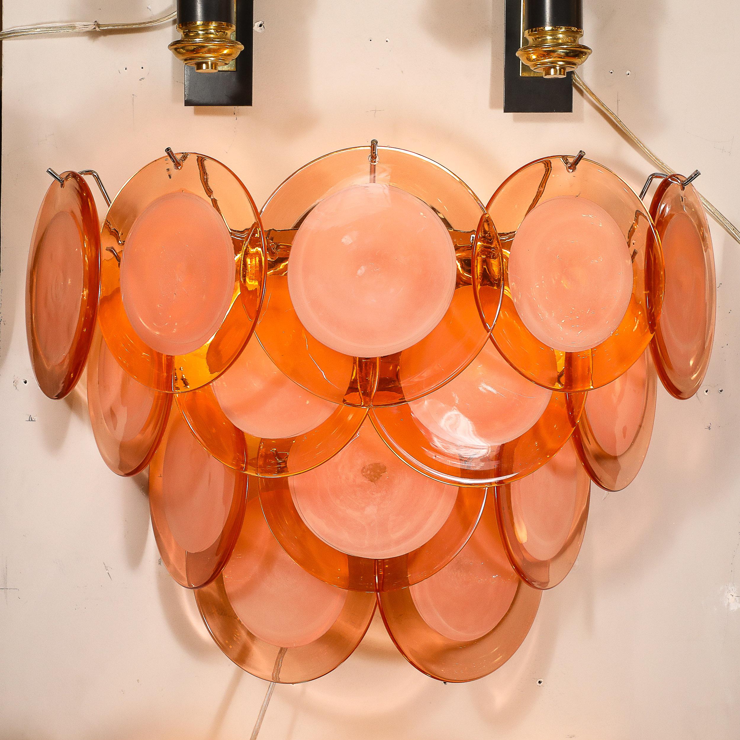 Paire d'appliques modernistes à 14 disques en verre d' abricot fumé de Murano soufflé à la main en vente 3