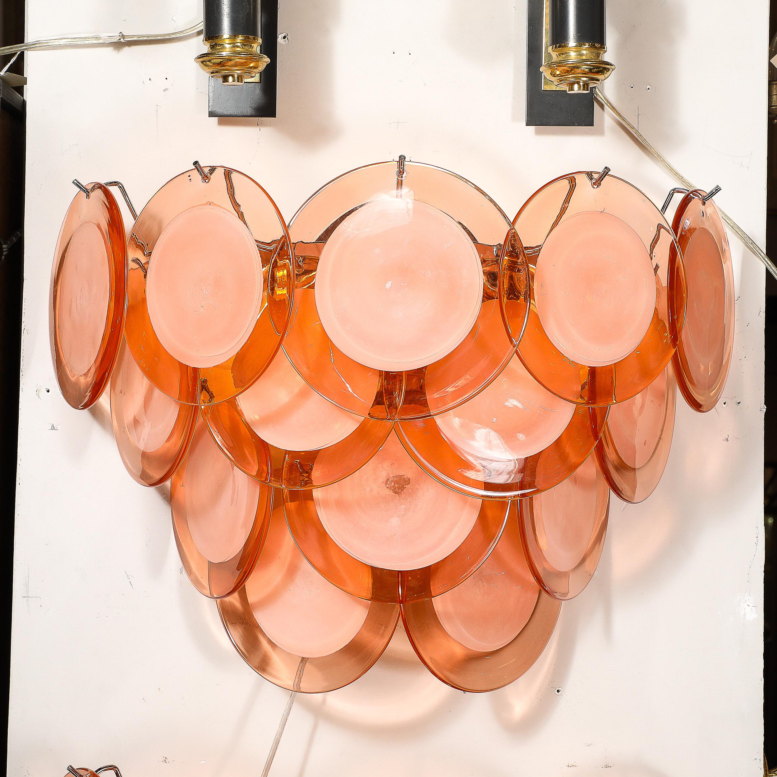 XXIe siècle et contemporain Paire d'appliques modernistes à 14 disques en verre d' abricot fumé de Murano soufflé à la main en vente