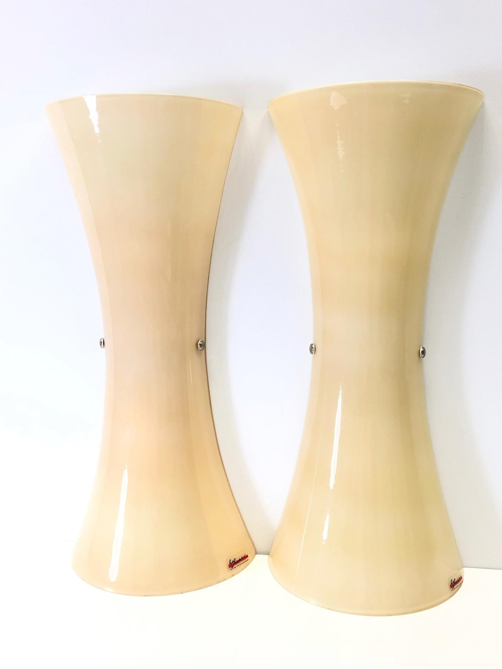 Pair of Modernist 1980s Vetro Arte Muranese Murano Glass Sconces Wall Lights In Good Condition In Nuernberg, DE