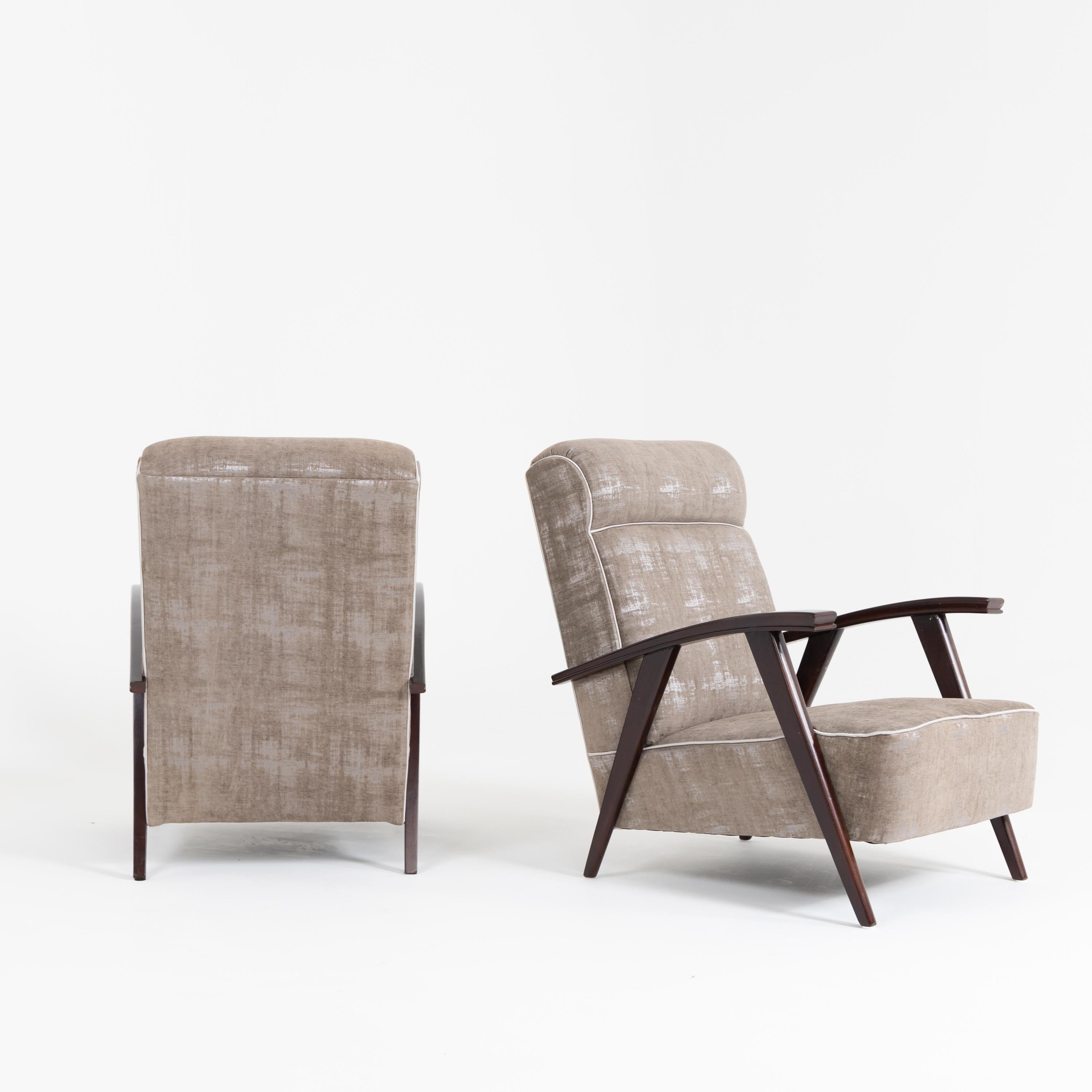 Pair of Modernist Armchairs Attributed to Jacques Adnet 3