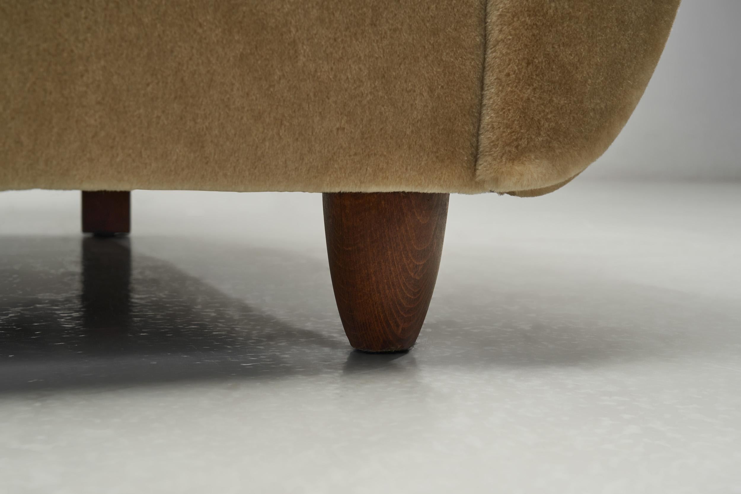 Paire de fauteuils modernistes, Italie vers 1950 en vente 9