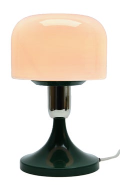 Paar modernistische Nachttisch-/Tischlampen aus Opalin aus den 1970er Jahren