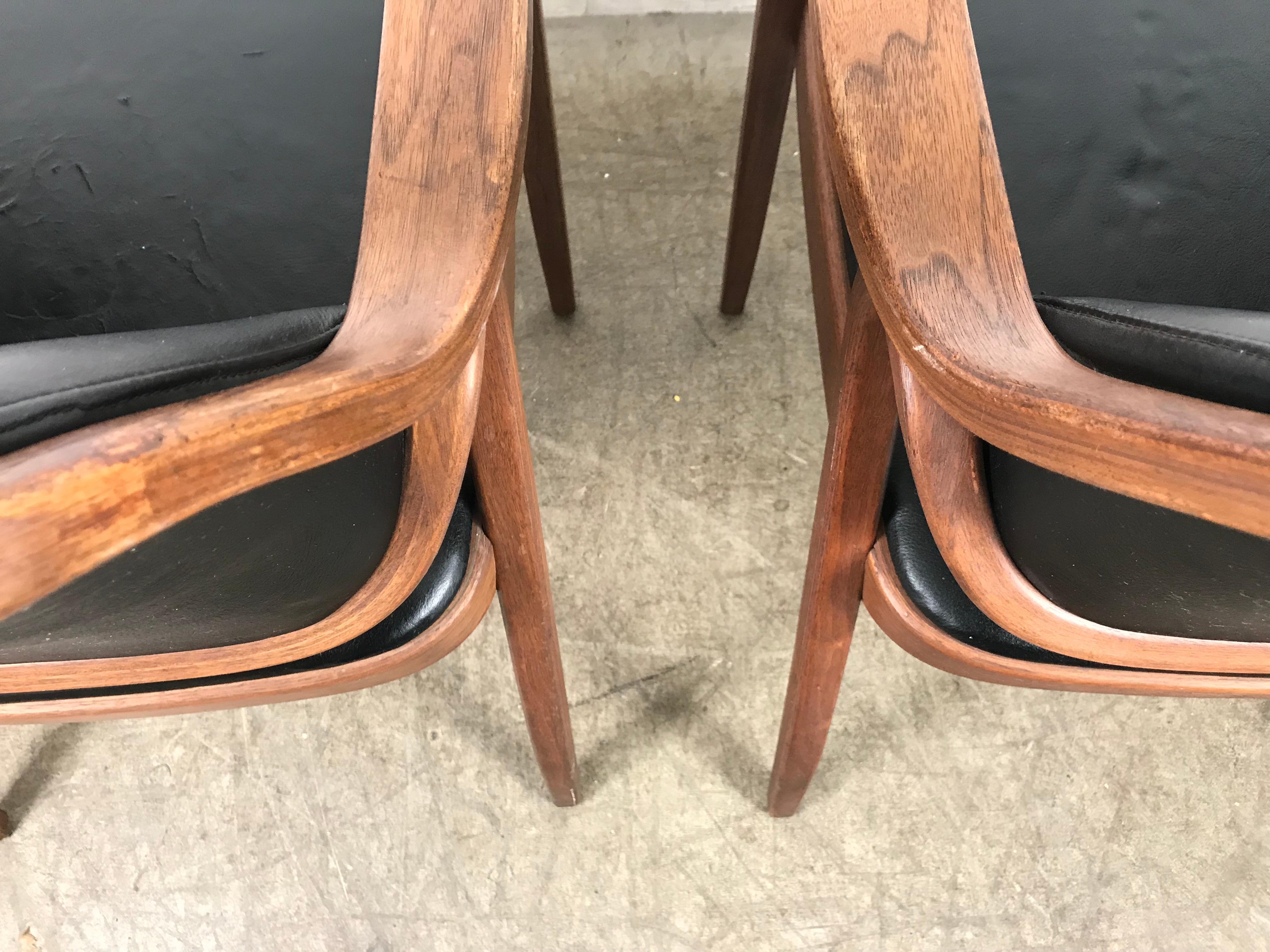 Pair of Modernist Bentwood Mahogany and Leather Chairs by Don Pettit for Knoll 2