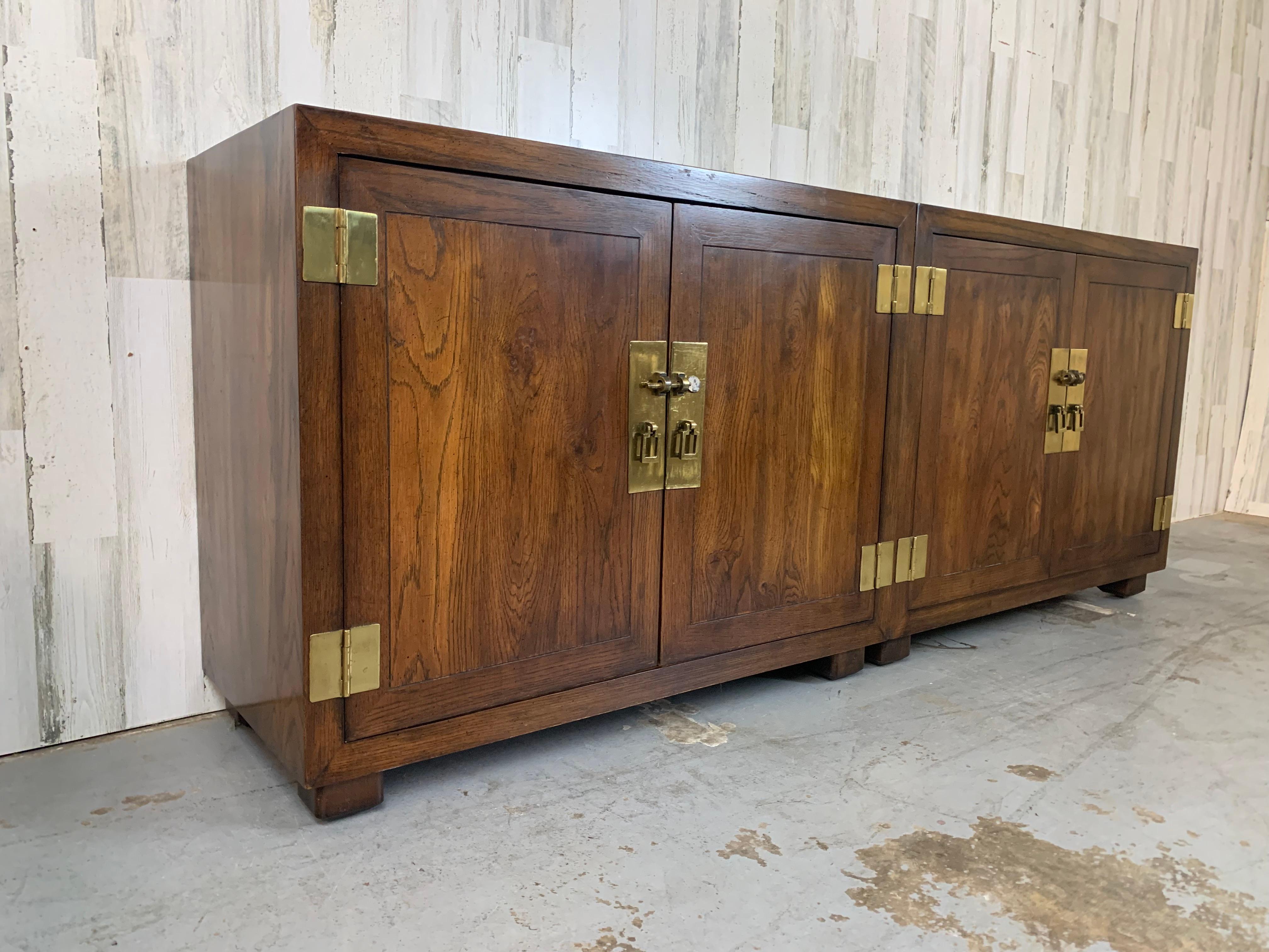Pair of Modernist Campaign Chest for Henredon For Sale 7
