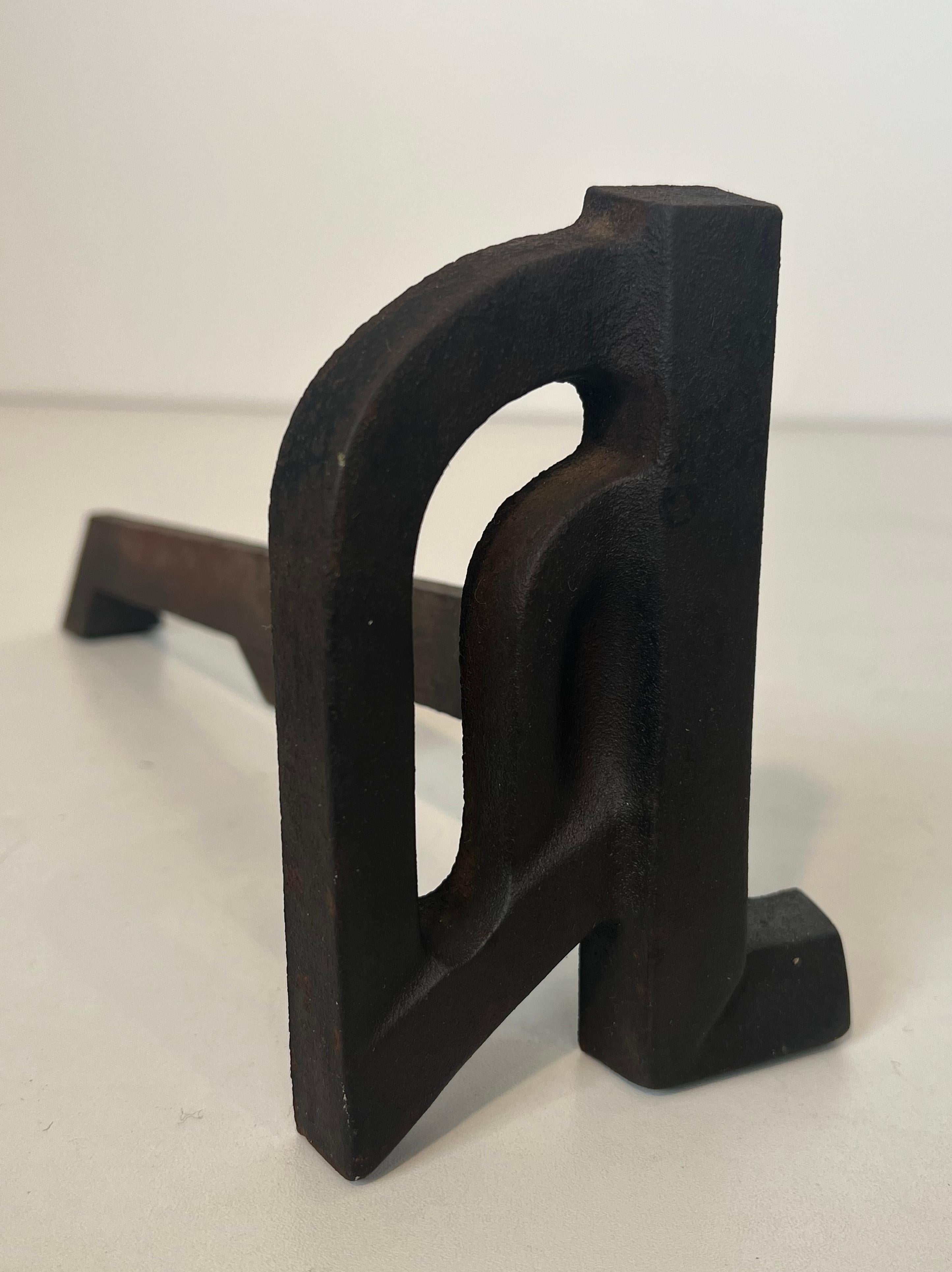 Pair of modernist cast iron and wrought iron andirons. French work. Circa 1940 For Sale 1
