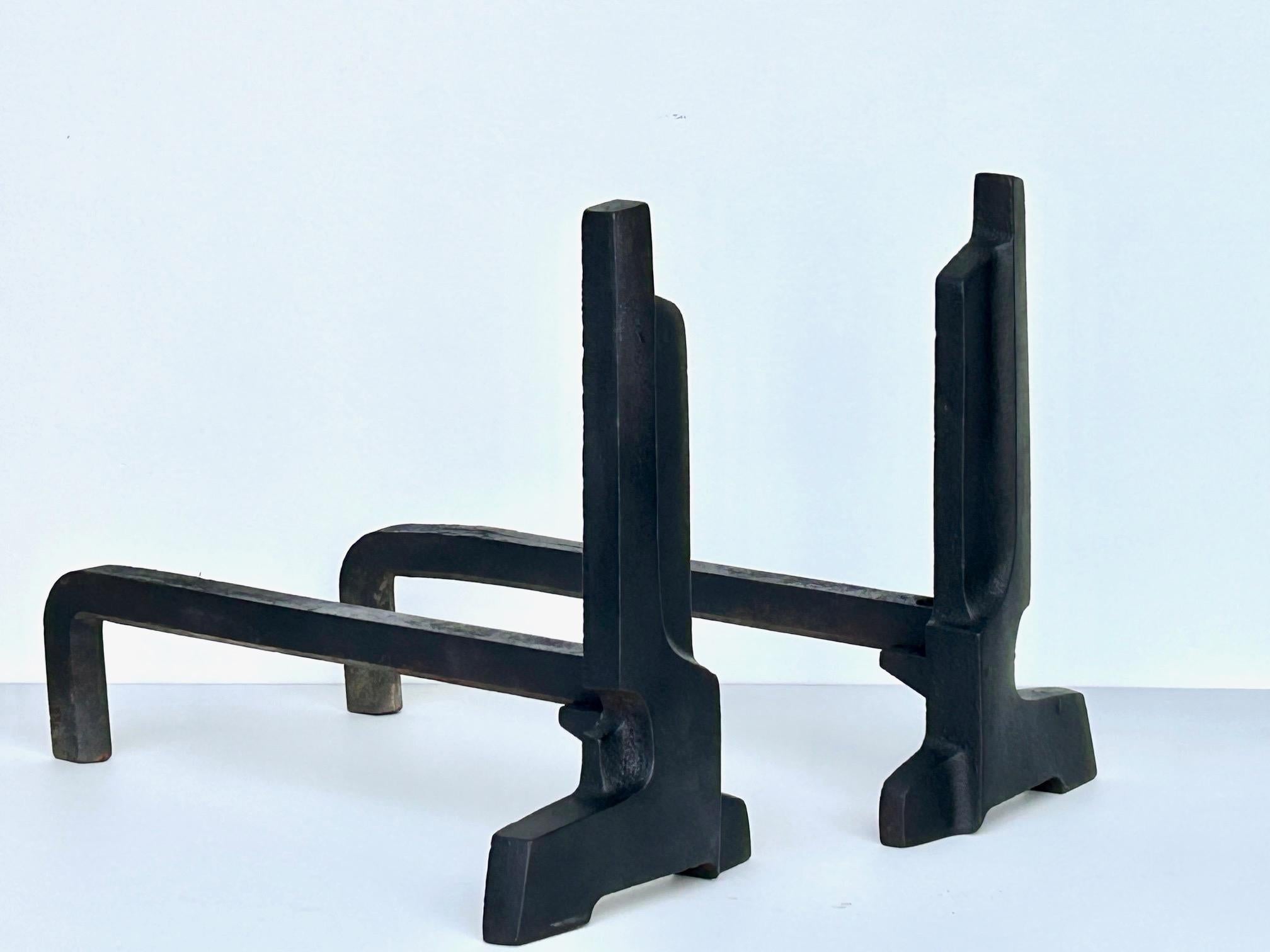 French Pair of modernist cast iron andirons circa 1970 For Sale