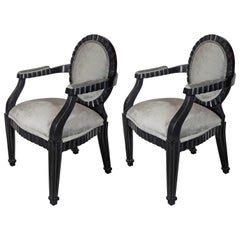 Paire de chaises modernistes de Donghia en noyer ébénisé & Velours platine fumé