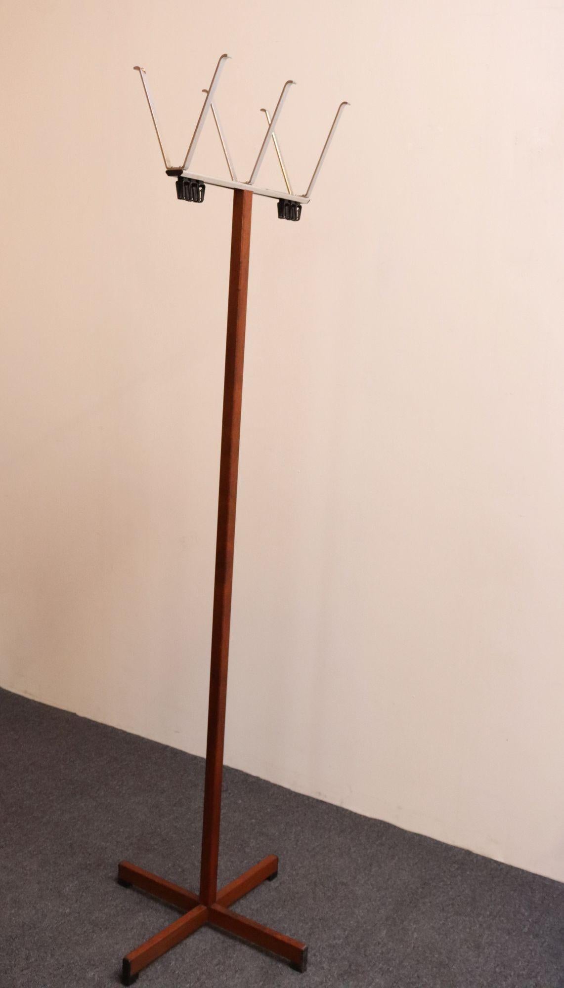 Pair of Modernist Chrome and Walnut Coat and Hat Trees / Racks by Vogel Peterson For Sale 3
