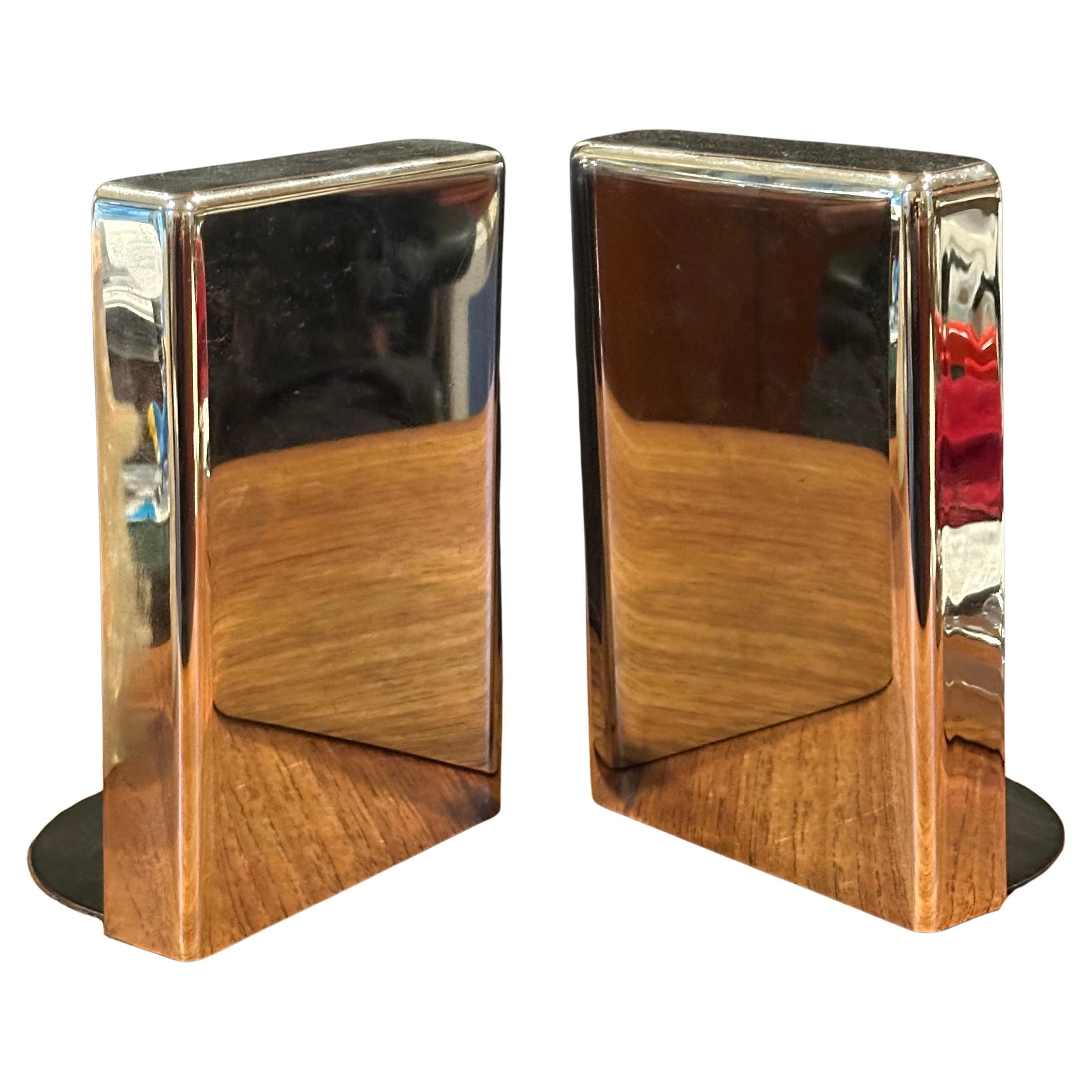 A very cool pair of modernist chrome bookends by McDonald Products, circa 1970s. The pair are heavy and in good vintage condition; they measure 8.5