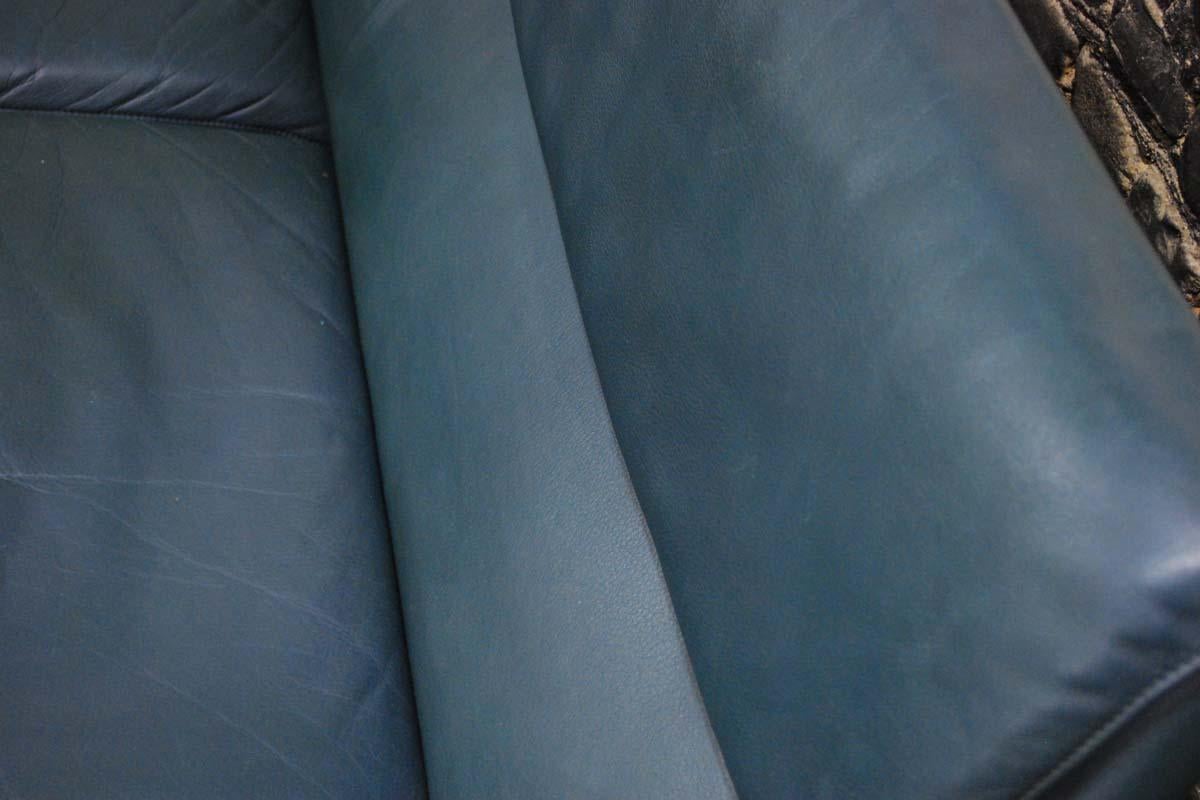 Late 20th Century Pair of Modernist De Sede DS 2011 / 02 Two-Seat Sofas in Petrol Nappa Leather
