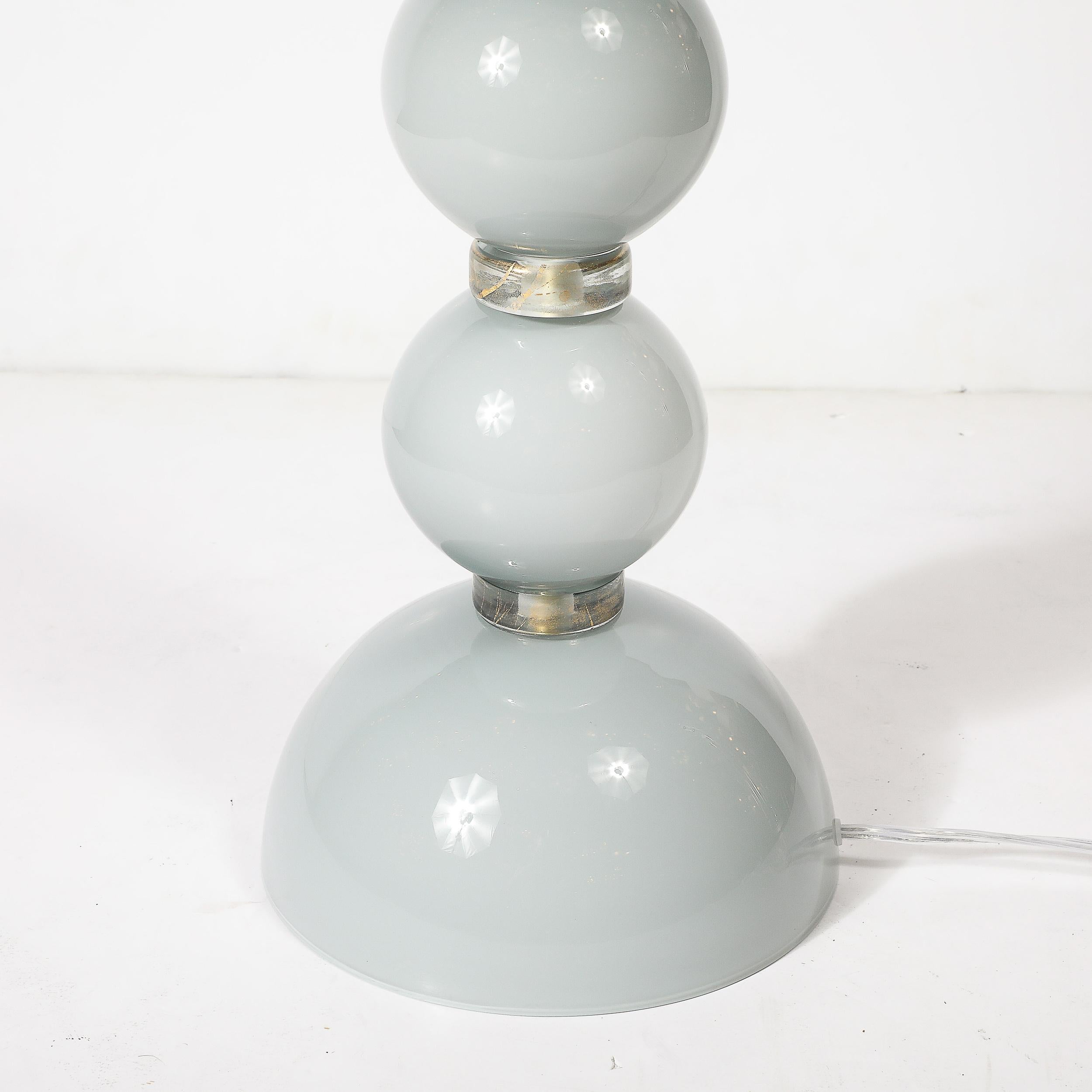 Paire de lampes de table modernistes en verre de Murano gris colombe avec bagues en or 24 carats en vente 2