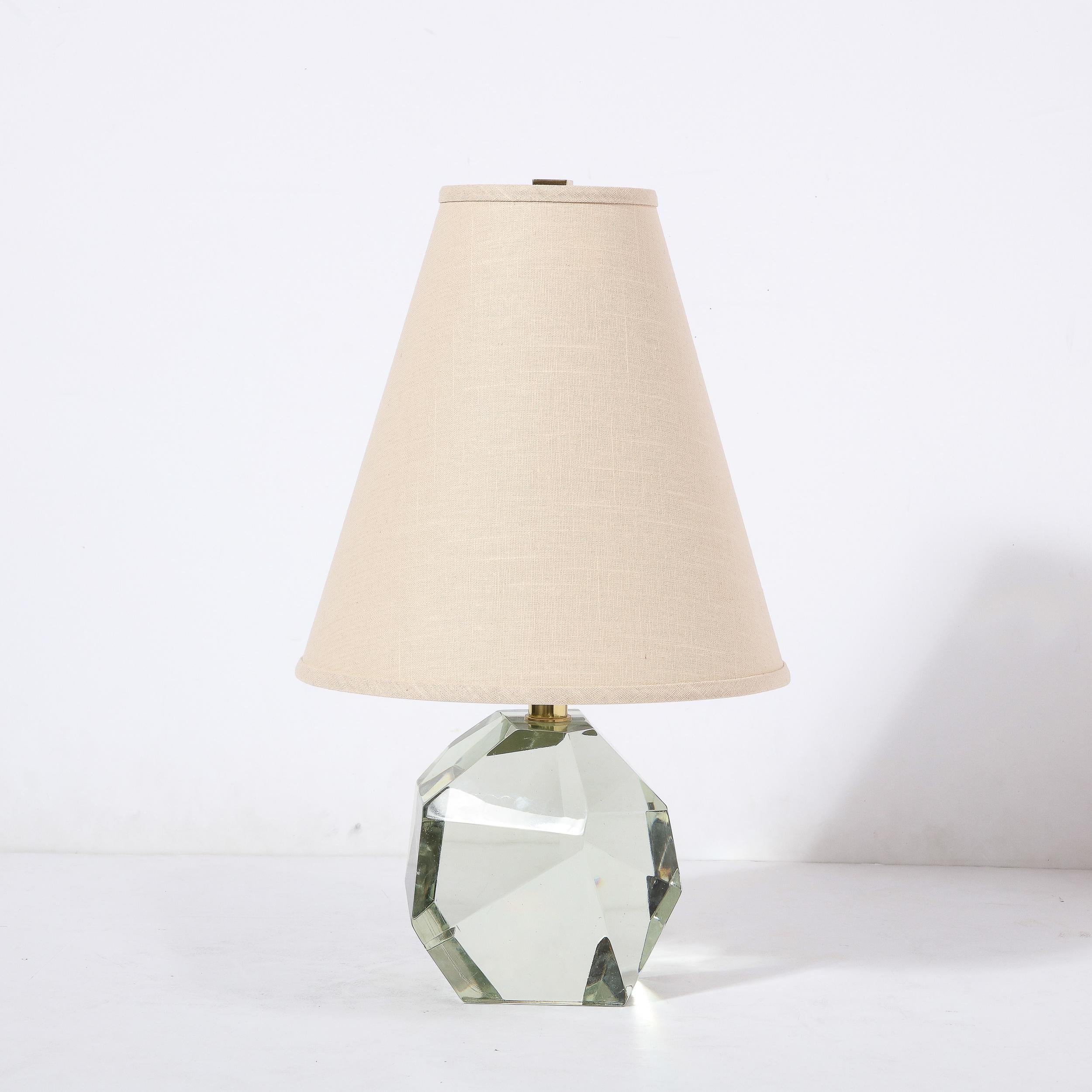 Italian Pair of Modernist Faceted Hand-Blown Mineral Green Murano Glass Table Lamps For Sale