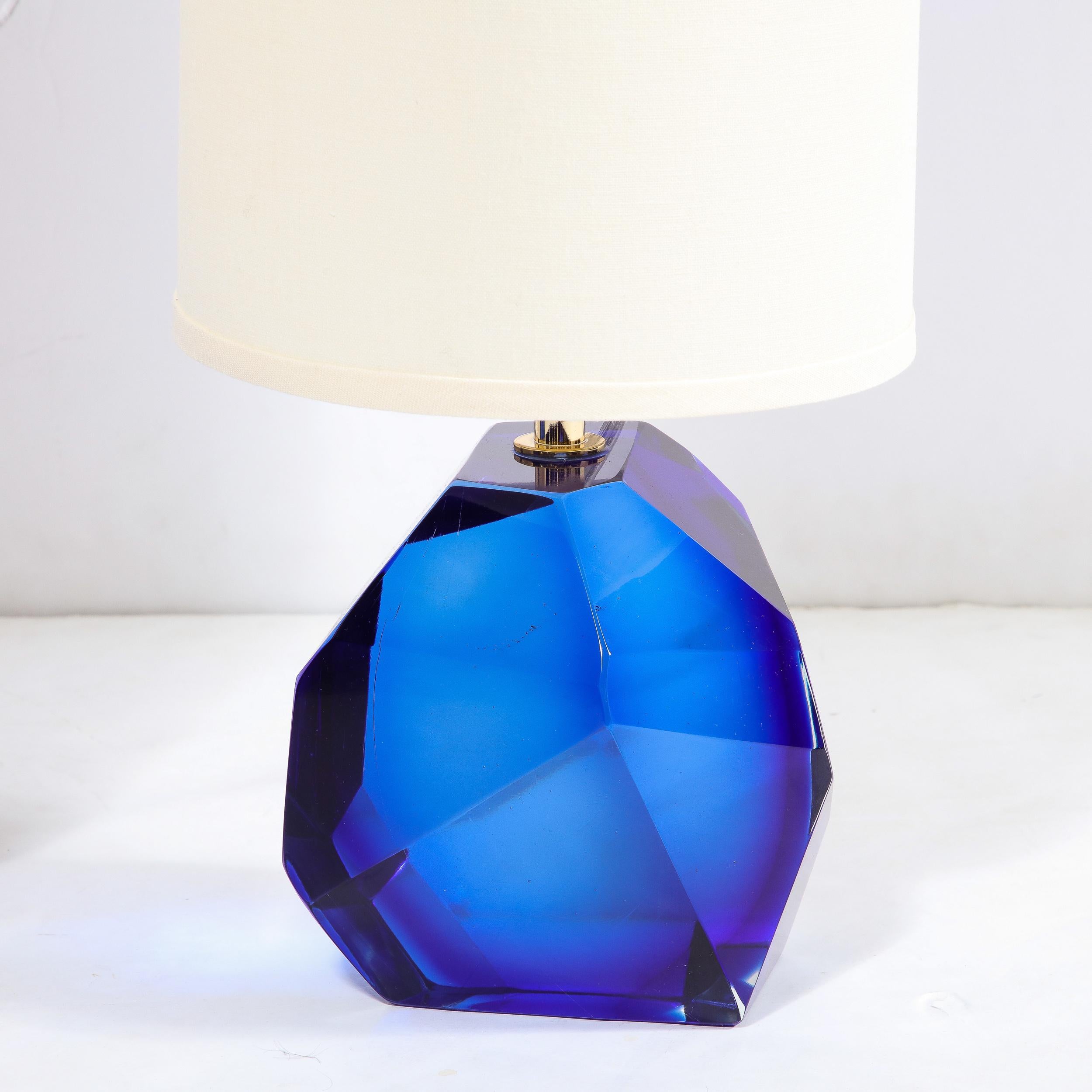 Italian Pair of Modernist Faceted Hand-Blown Murano Glass Table Lamps in Sapphire For Sale