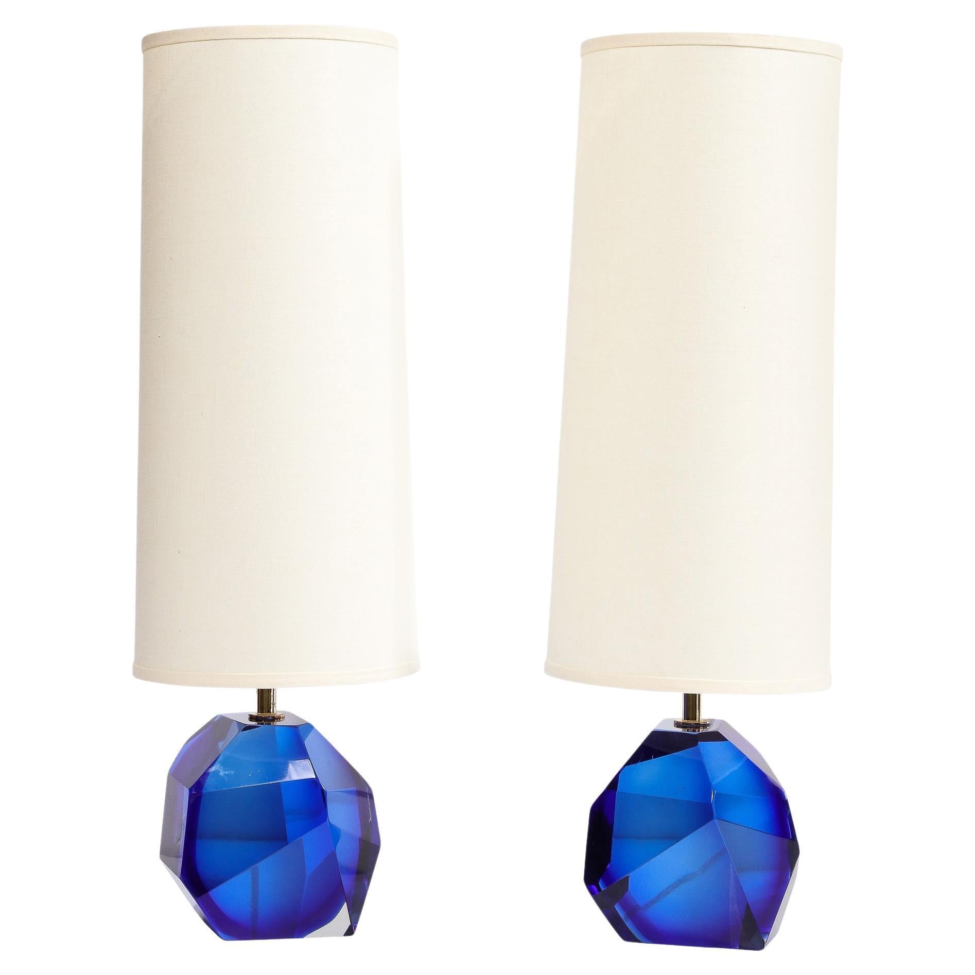 Pair of Modernist Faceted Hand-Blown Murano Glass Table Lamps in Sapphire For Sale