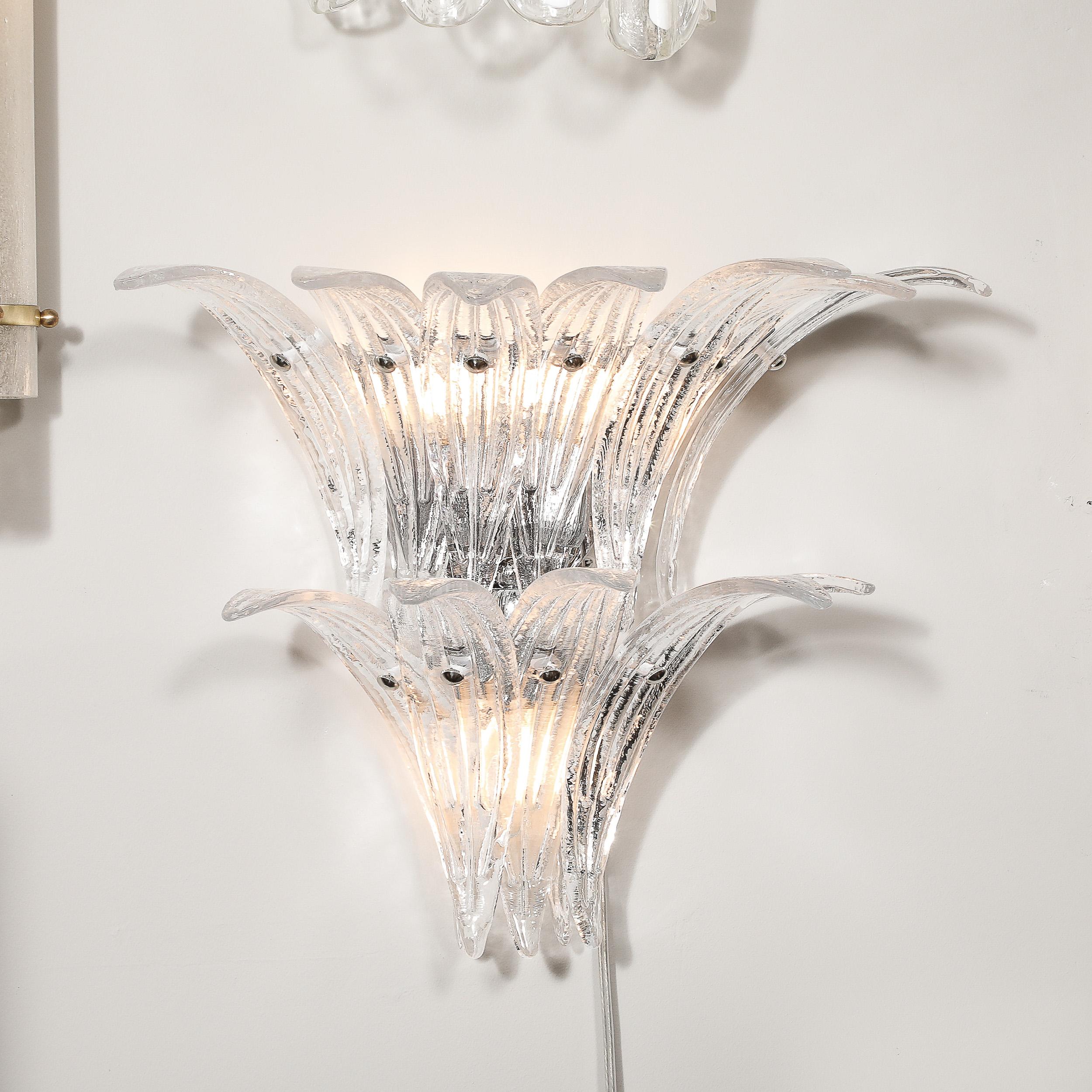 XX secolo Coppia di lampade Palma moderniste in vetro trasparente soffiato a mano di Murano e montate in nichel in vendita