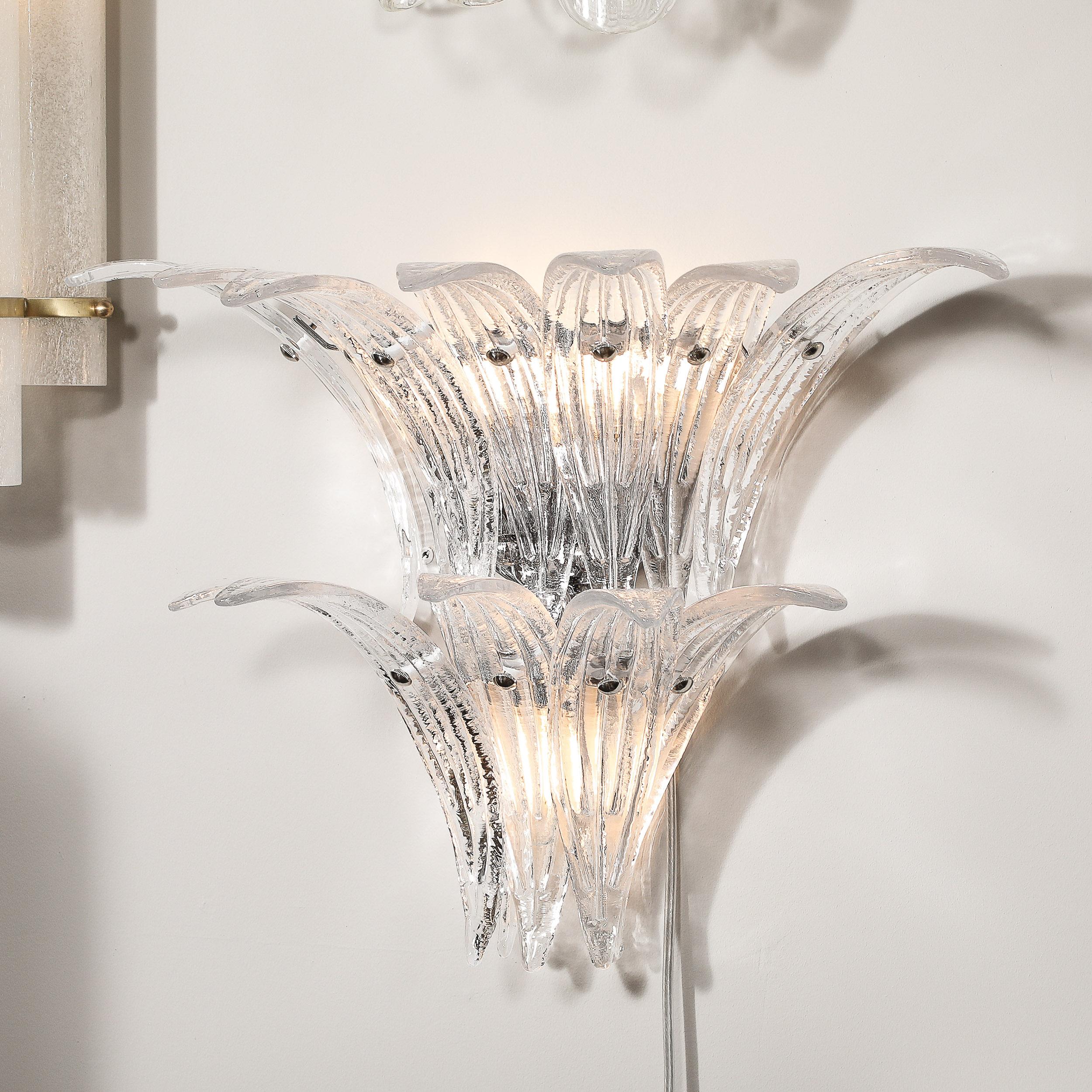 Vetro di Murano Coppia di lampade Palma moderniste in vetro trasparente soffiato a mano di Murano e montate in nichel in vendita