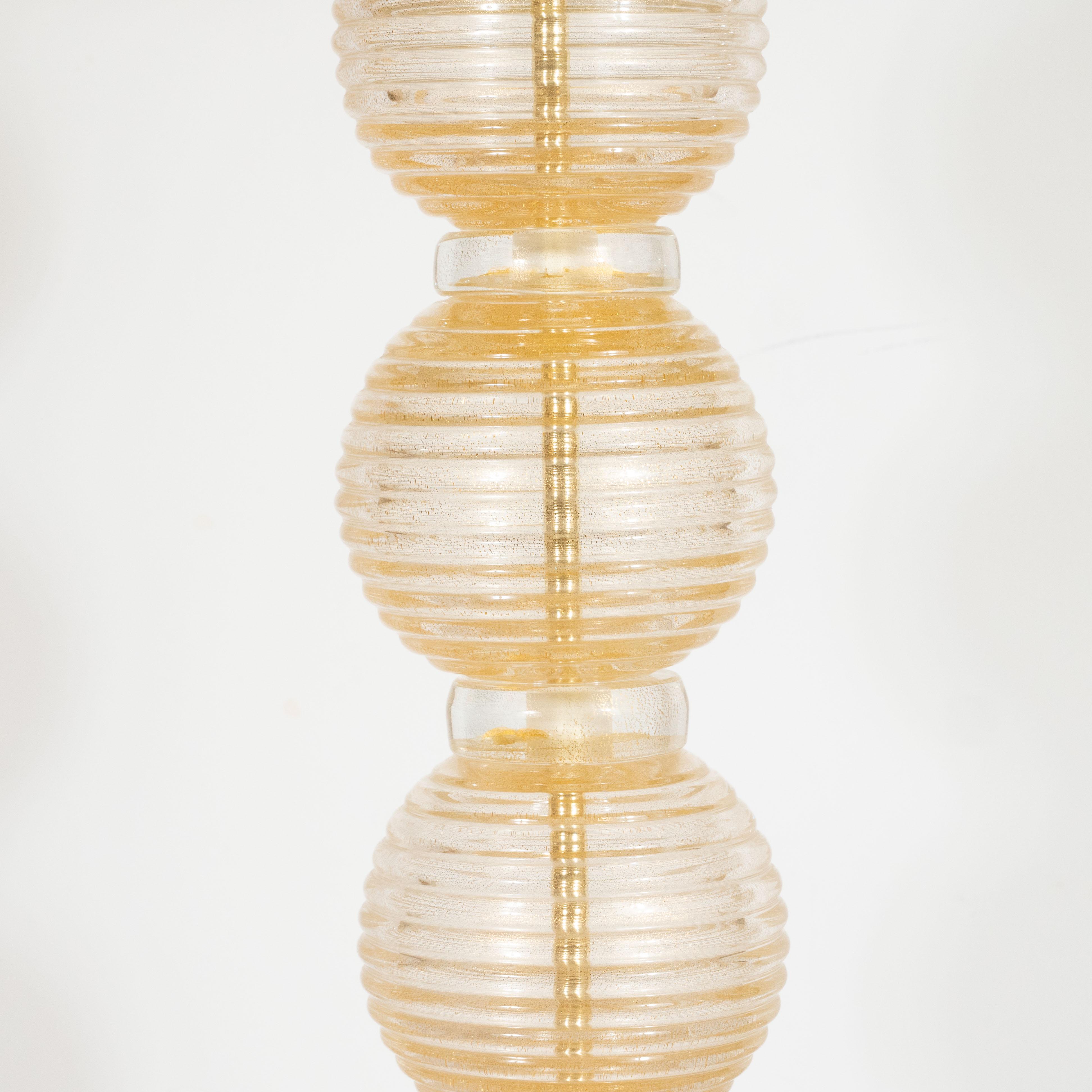 Pair of Modernist Hand Blown Murano Clear Glass Table Lamps In Excellent Condition For Sale In New York, NY