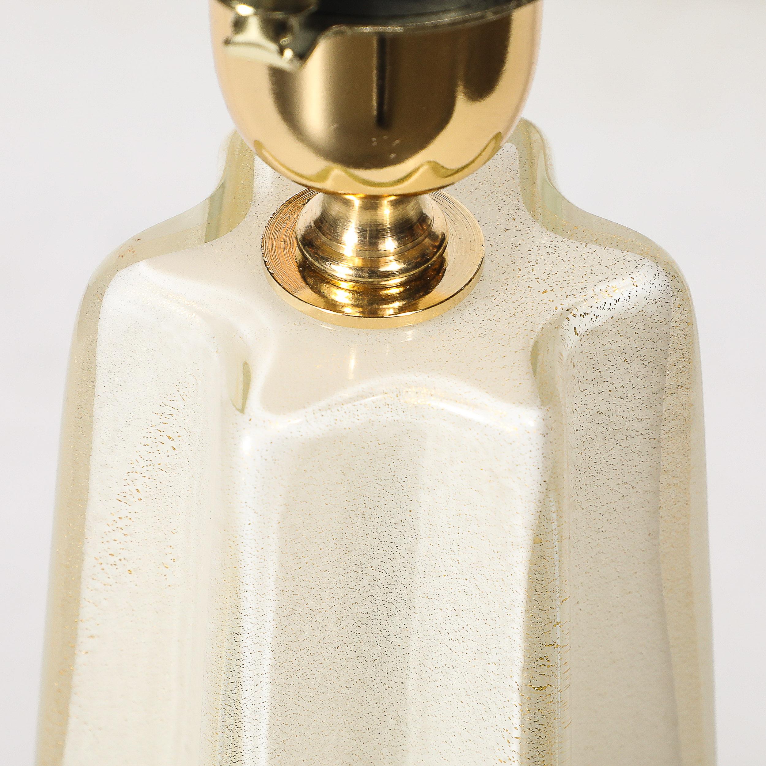 Paar modernistische mundgeblasene Murano Perlglanz skulpturale X-Form Tischlampen im Angebot 11