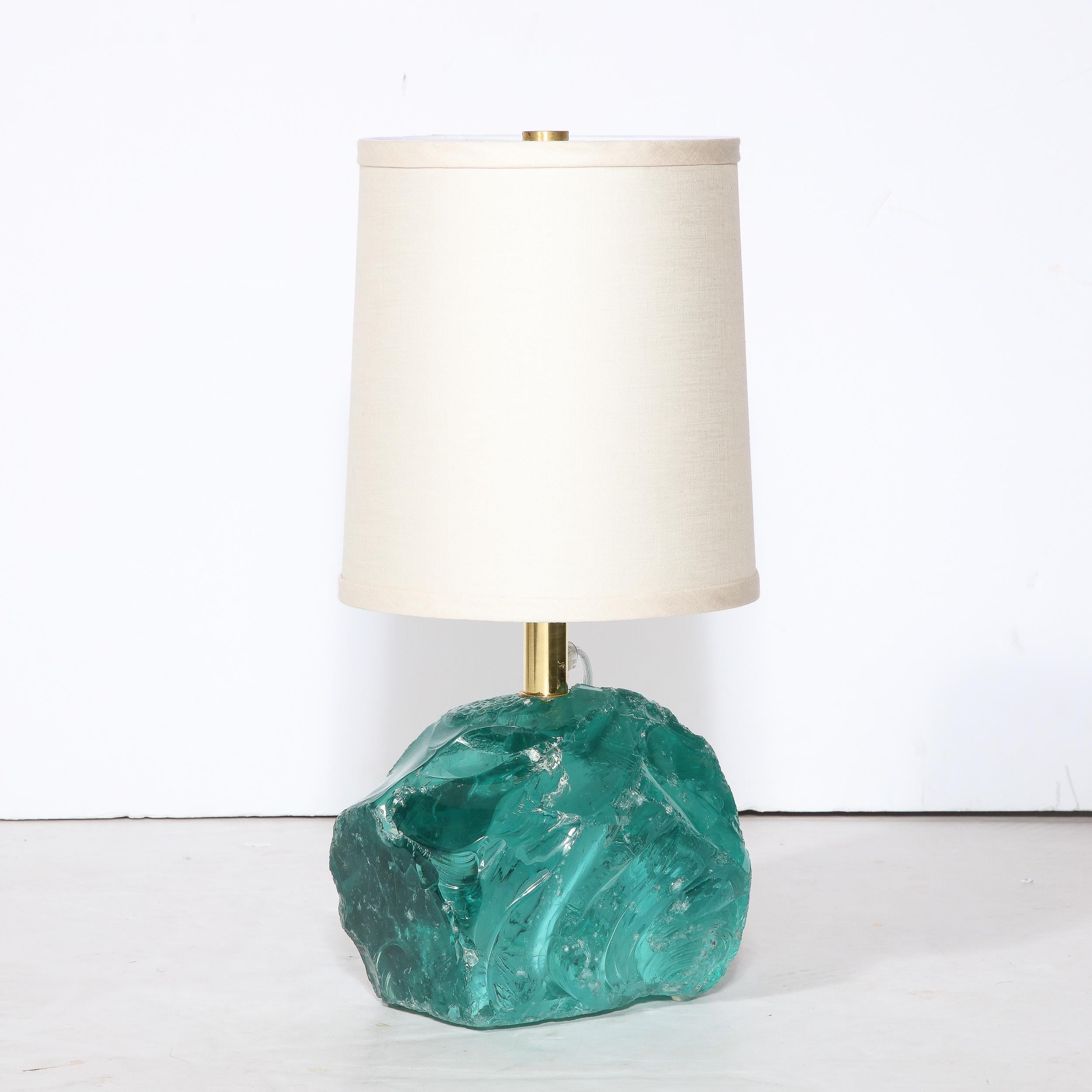 XXIe siècle et contemporain Paire de lampes de bureau modernistes en verre de Murano aigue-marine taillée à la main en vente