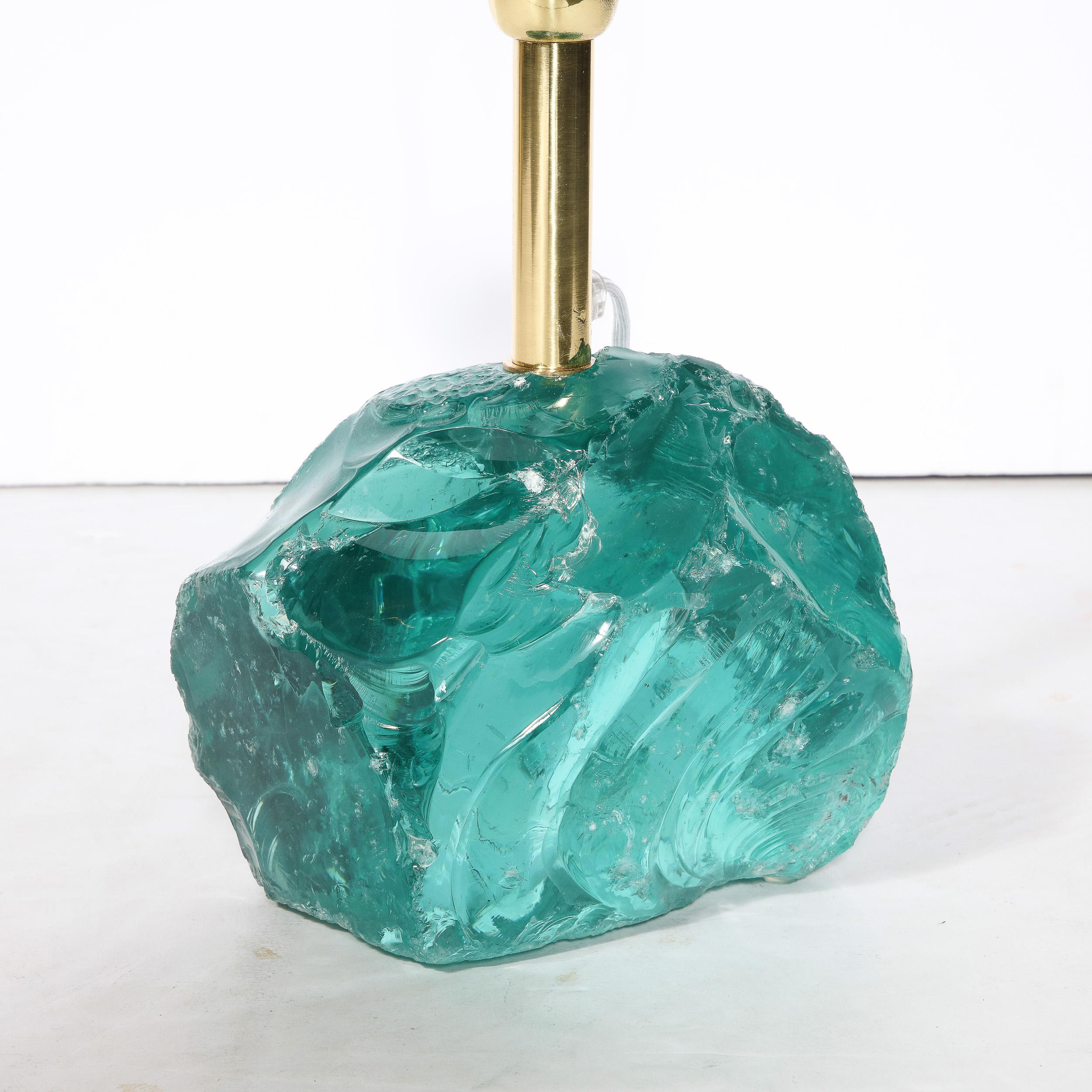 Paire de lampes de bureau modernistes en verre de Murano aigue-marine taillée à la main en vente 1