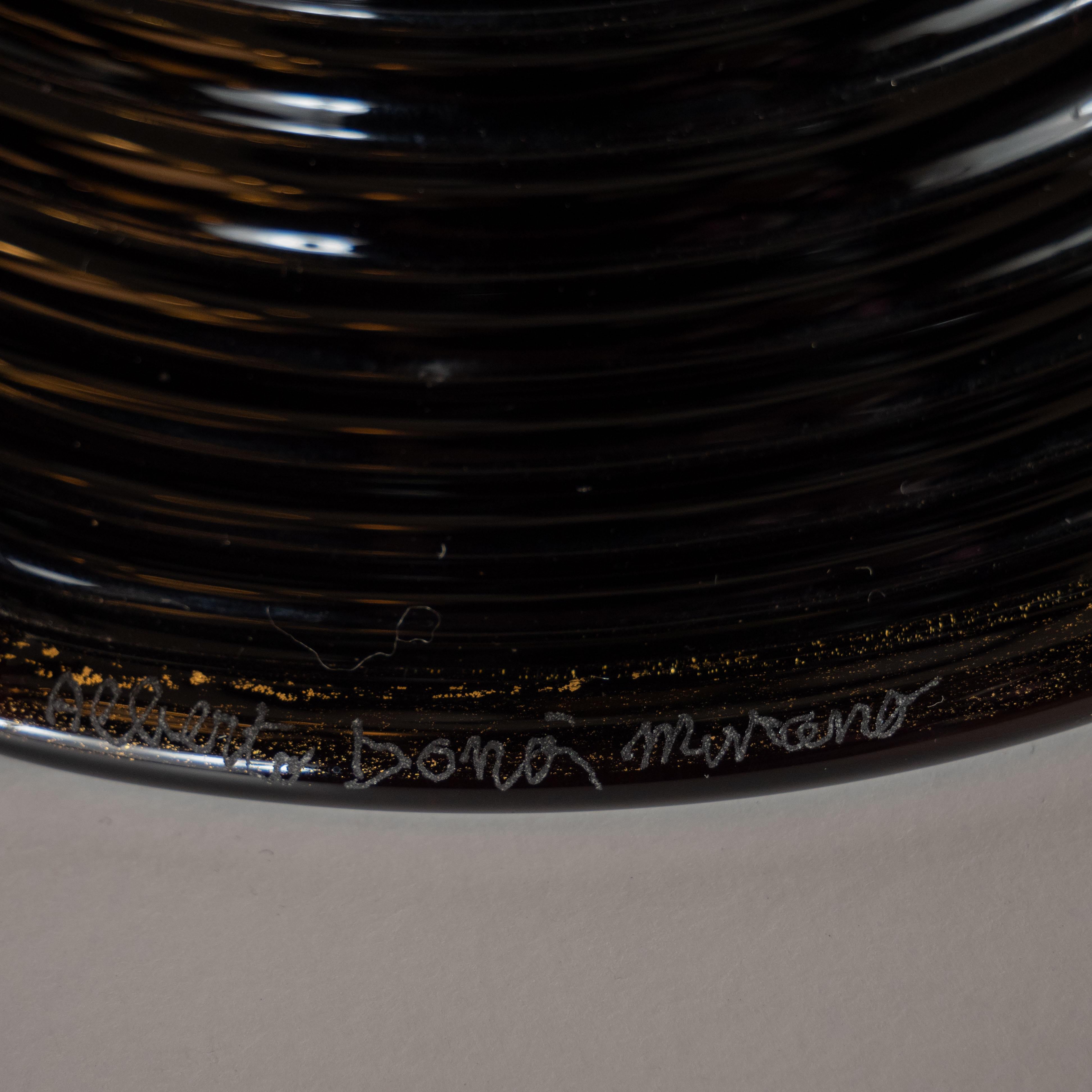 Paire de lampes de bureau modernistes noires en verre de Murano soufflé à la main avec bandes en or 24 carats Excellent état - En vente à New York, NY