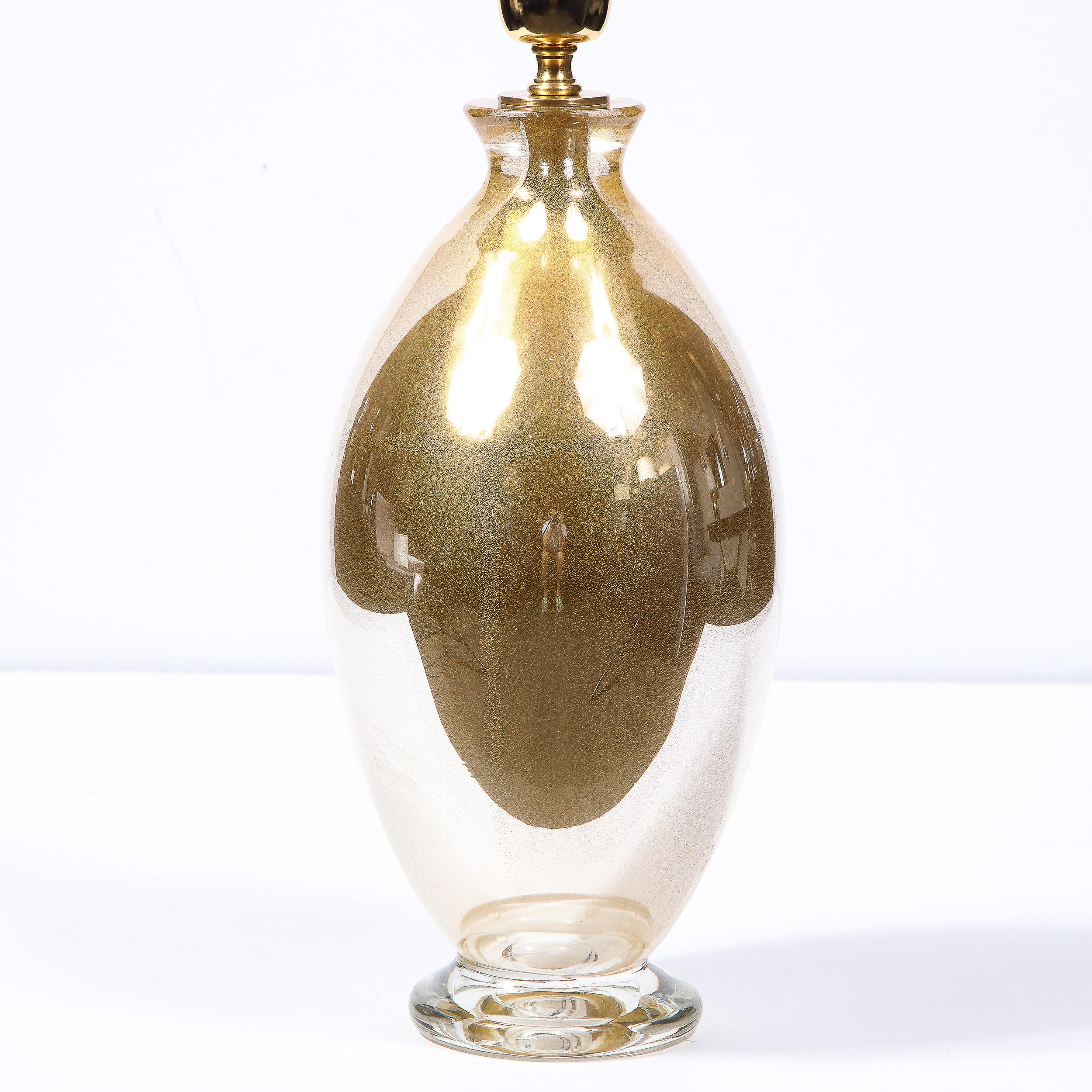 Verre de Murano Paire de lampes de table modernes soufflées à la main à Murano et ornées de feuilles d'or 24kt en vente
