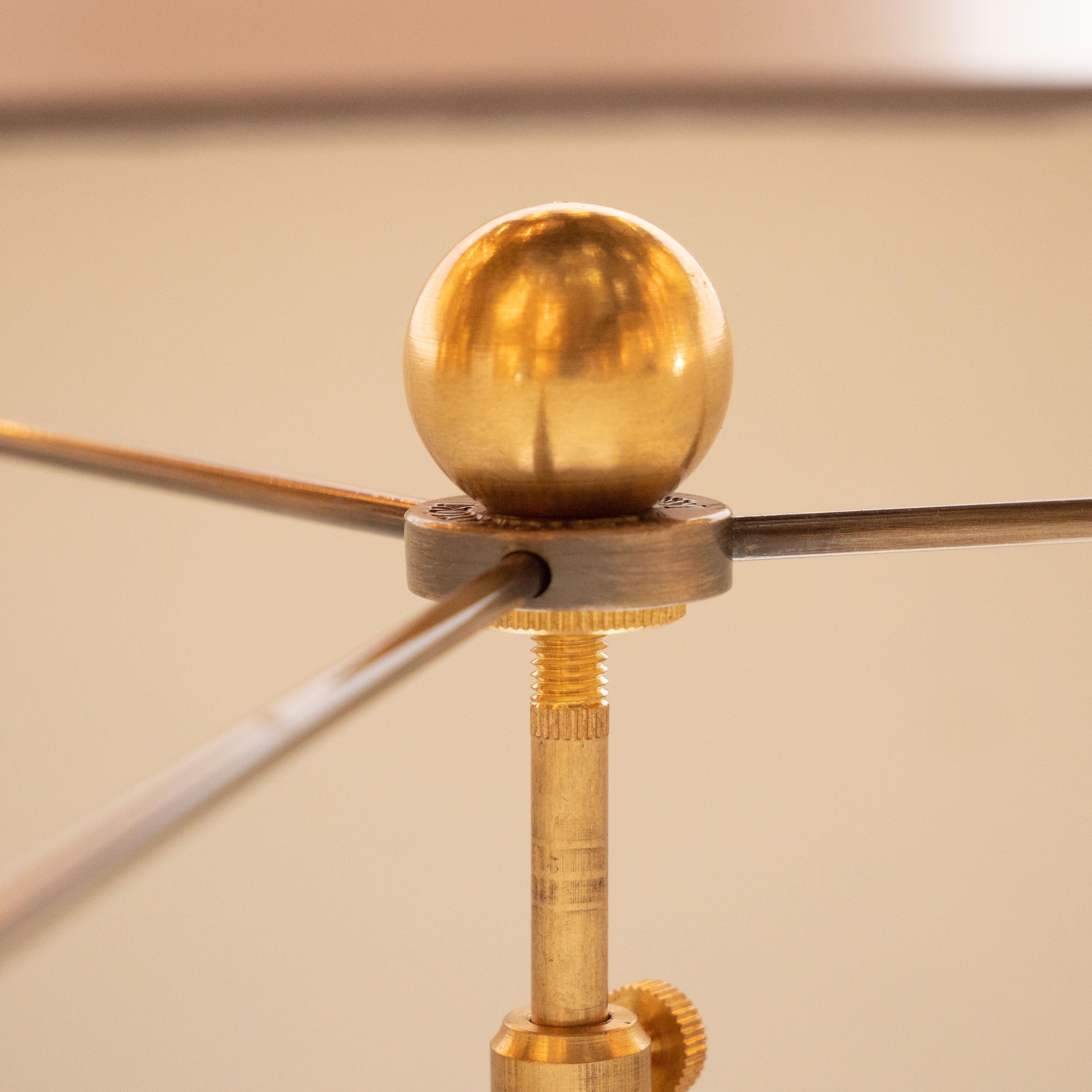Modernistische mundgeblasene Murano-Tischlampen aus geripptem 24-karätigem Gold, Paar (Muranoglas) im Angebot