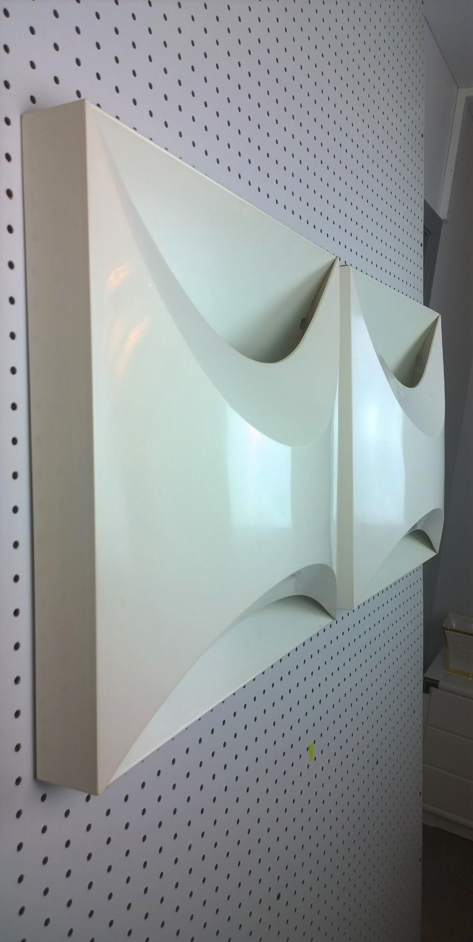 Pair of Modernist Square RAAK Amsterdam White Sconces / Flushmount Lighting In Good Condition For Sale In Houston, TX