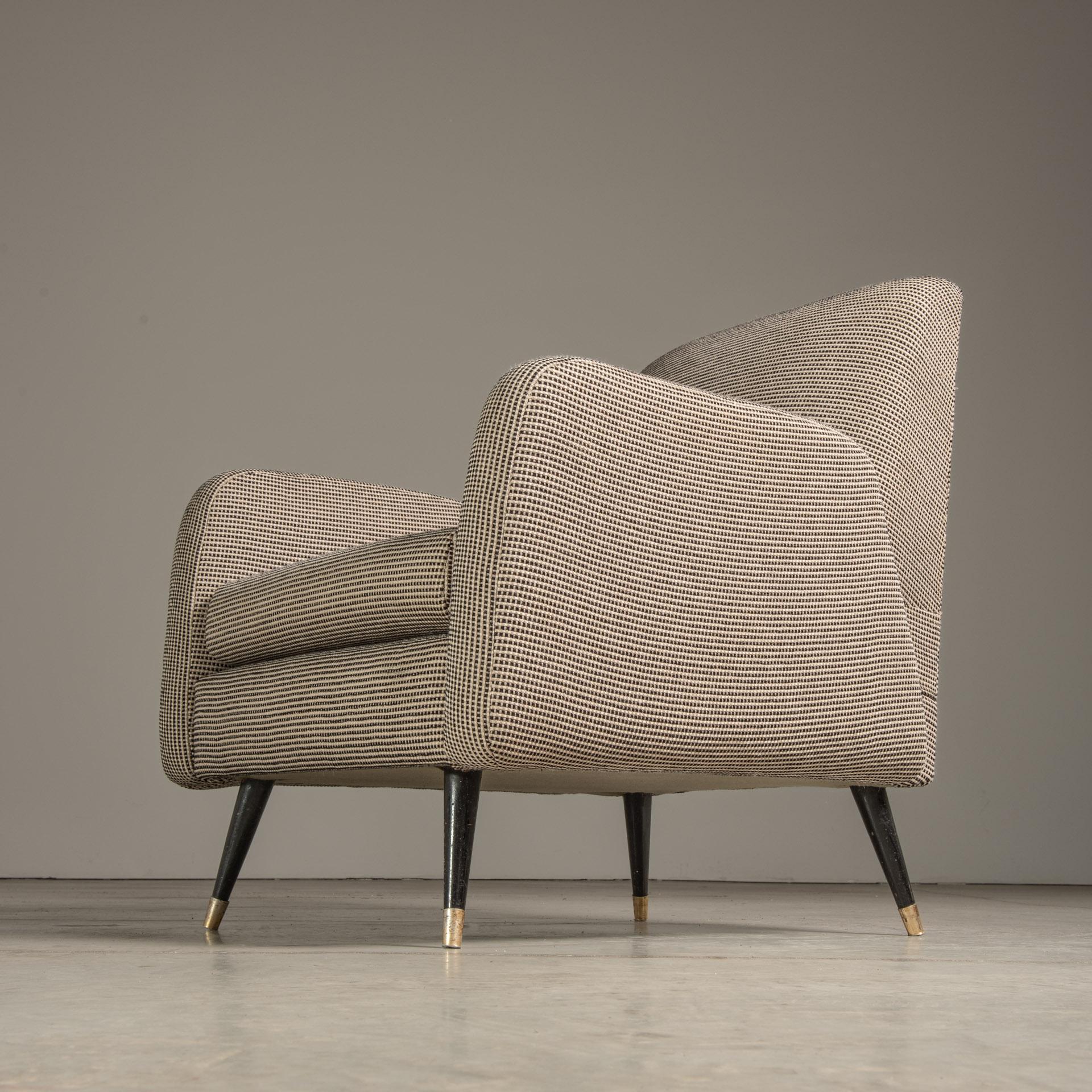 Tissu Paire de chaises longues modernistes de Martin Eisler, design brésilien du milieu du siècle dernier  en vente