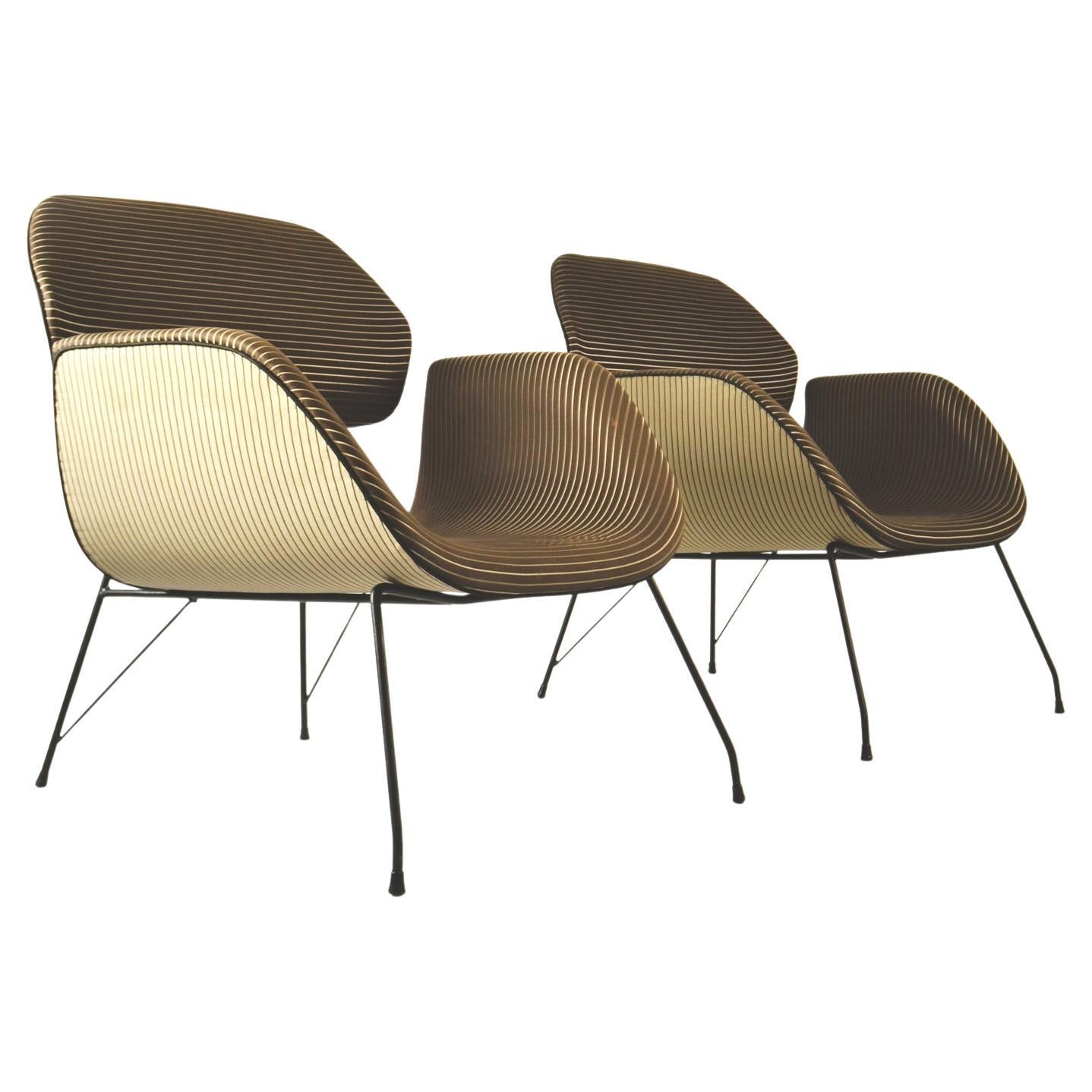 Pair of Modernist Lounge Chairs on Metal Legs style Carlo Hauner & Martin Eisler