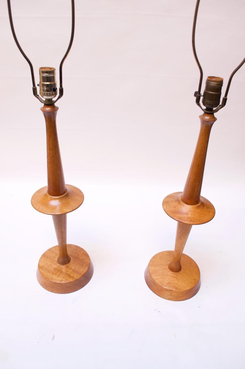 Mid-20th Century Pair of Modernist Maple Table Lamps by Yasha Heifetz