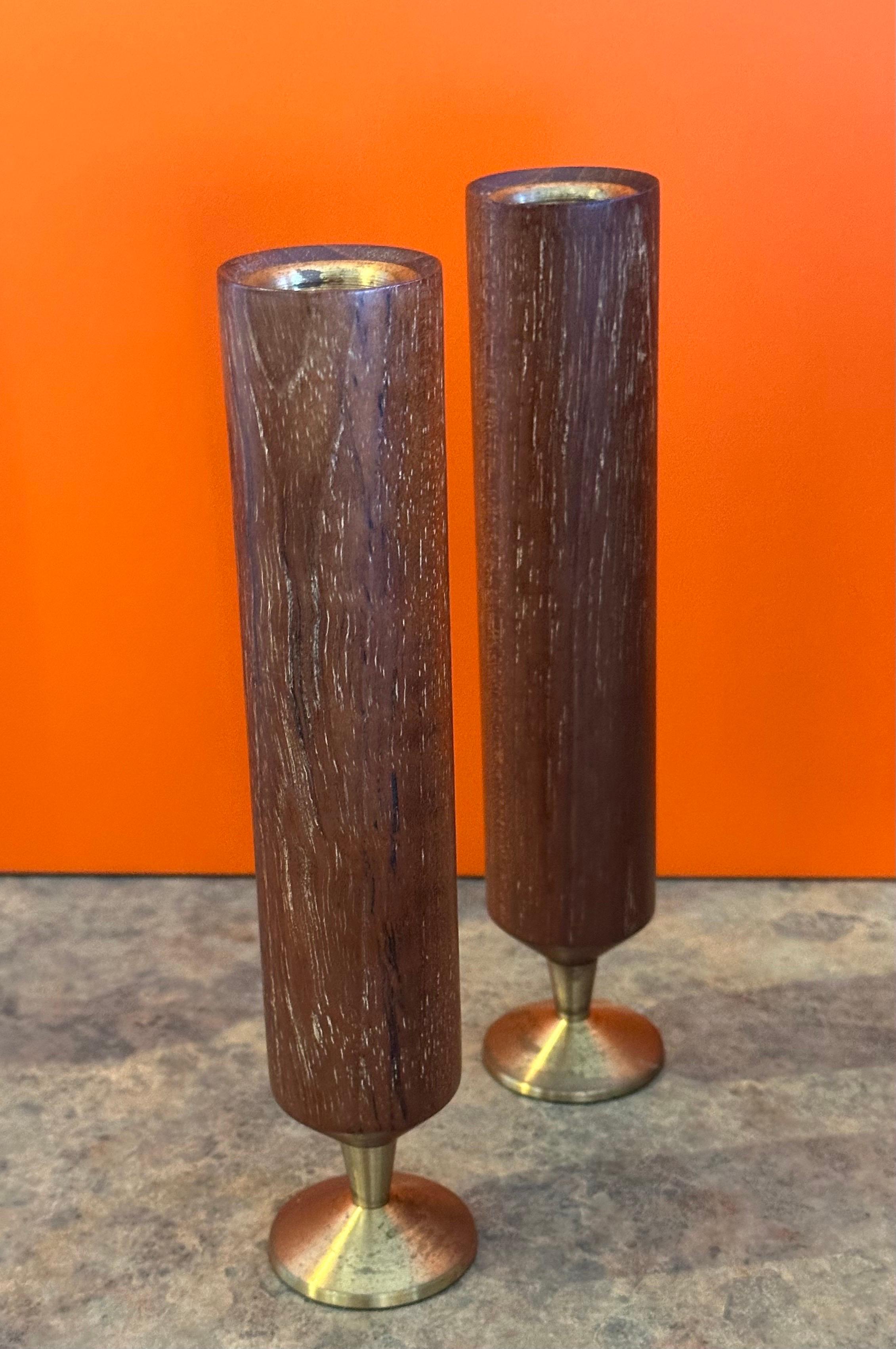 Pair of Modernist MCM Solid Teak and Brass Bud Vases For Sale 4