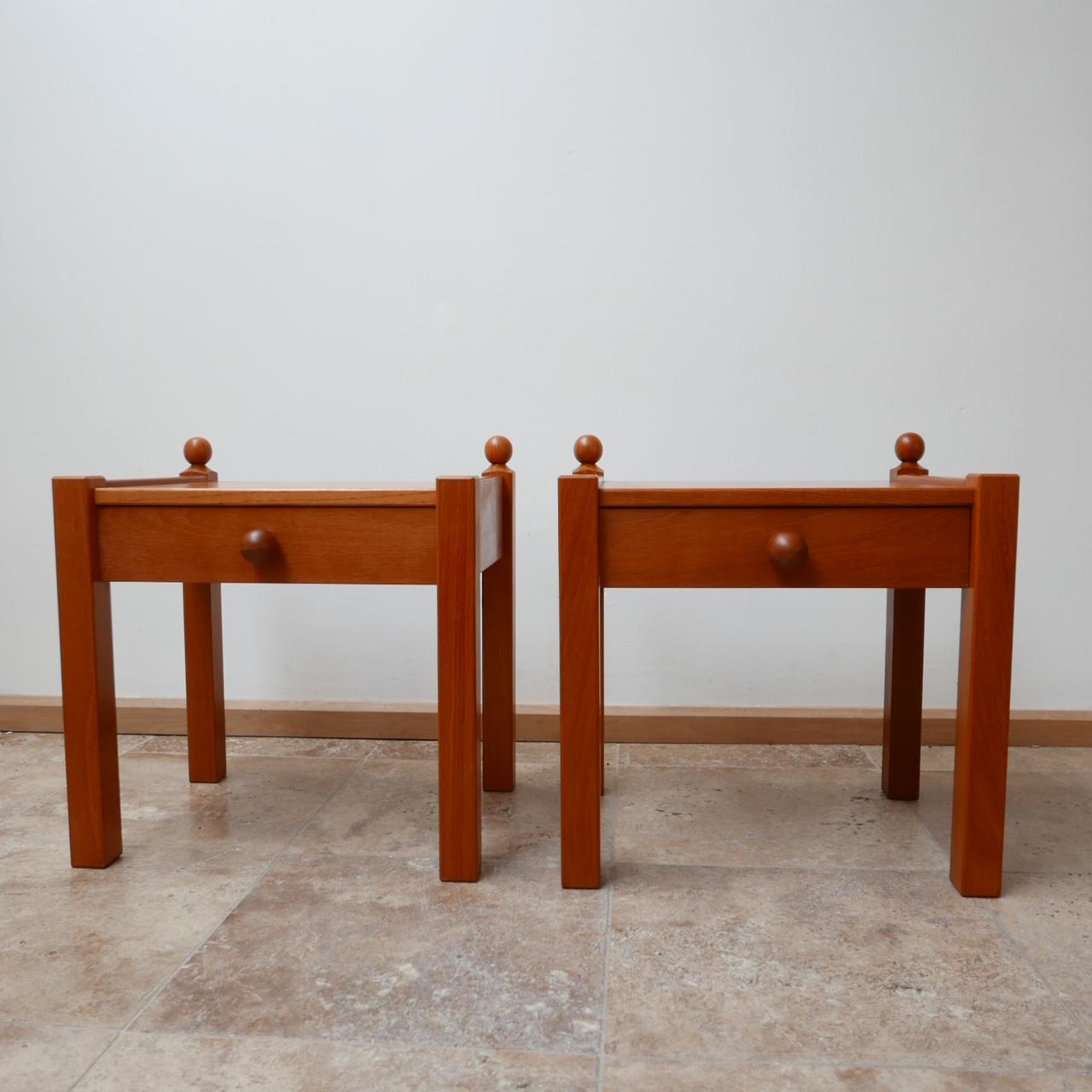 Mid-Century Modern Pair of Modernist Midcentury Bedside Tables or Side Tables