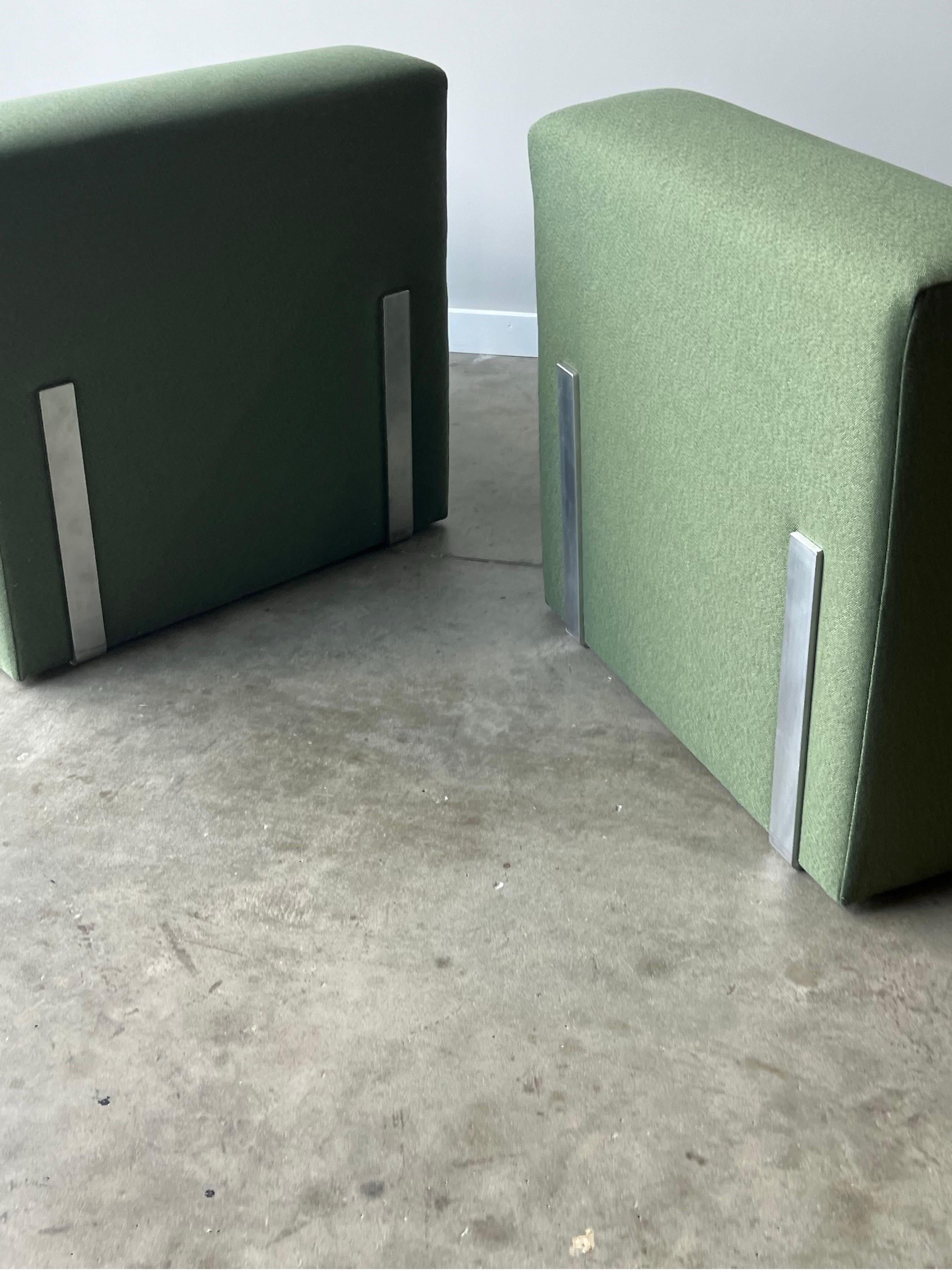 Paire de fauteuils modulables modernistes en vente 1