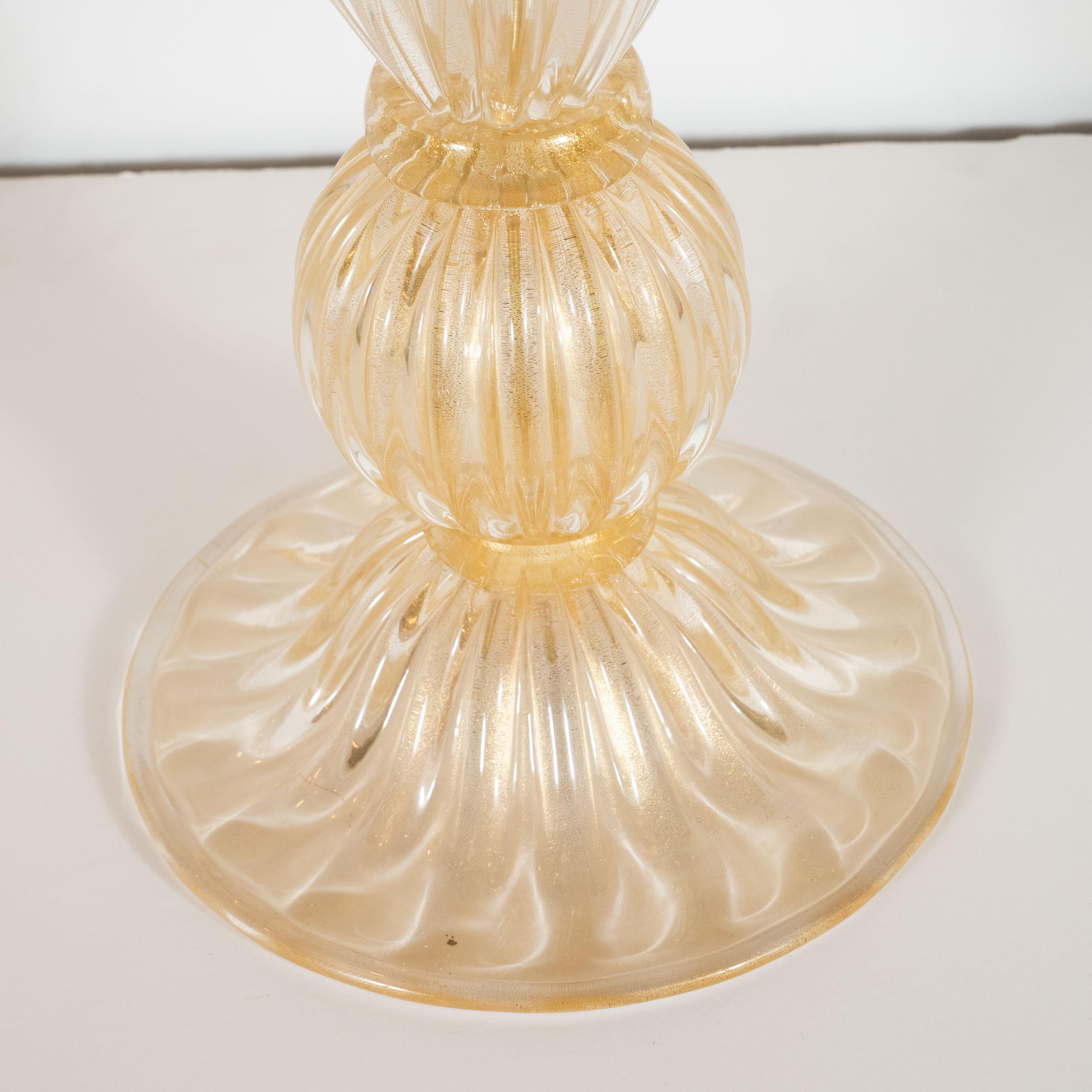 Contemporary Pair of Modernist Reeded Translucent Glass Table Lamps with 24-karat Gold Flecks For Sale