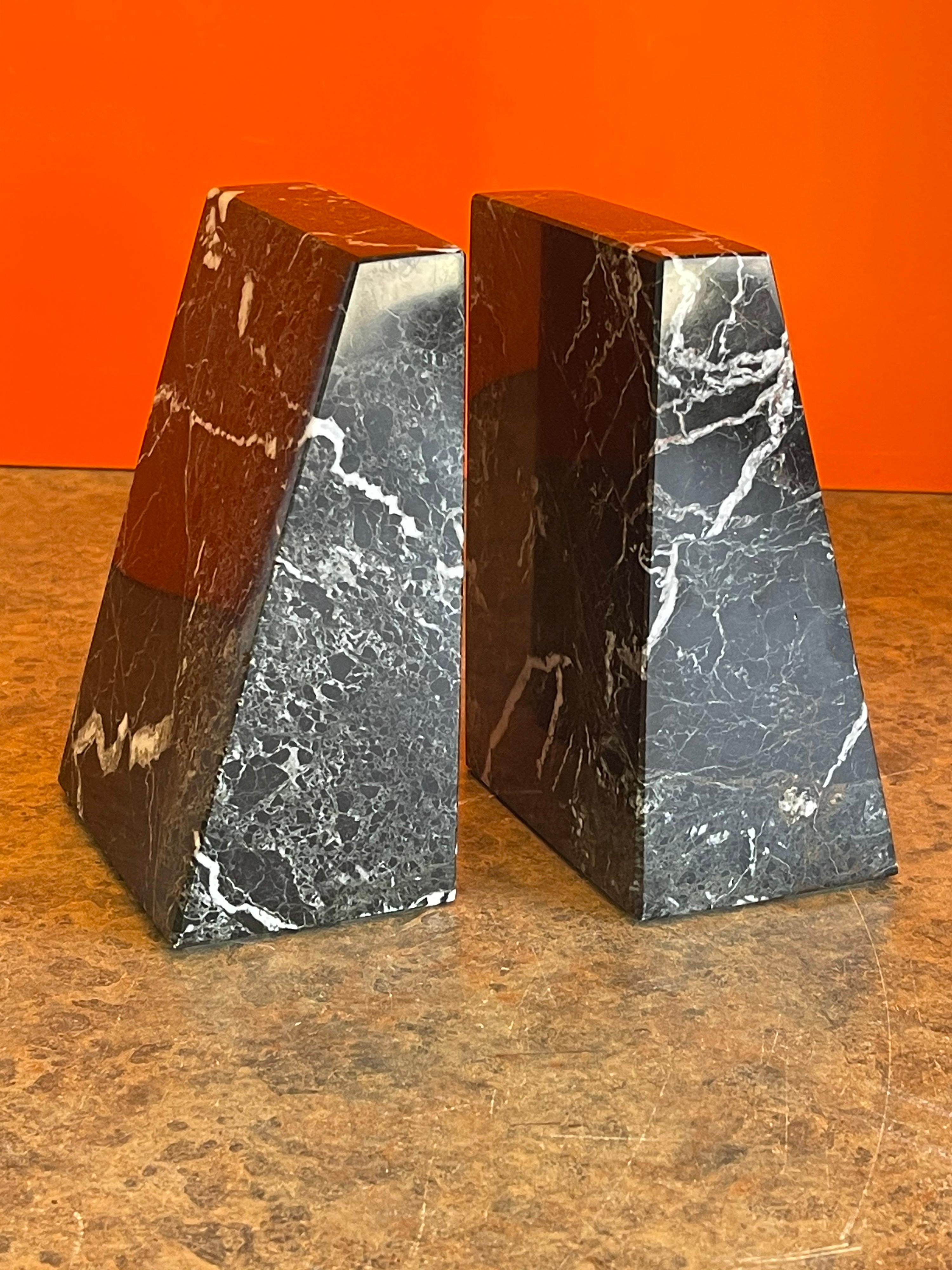Mid-Century Modern Pair of Modernist Solid Marble Bookends Memphis Era