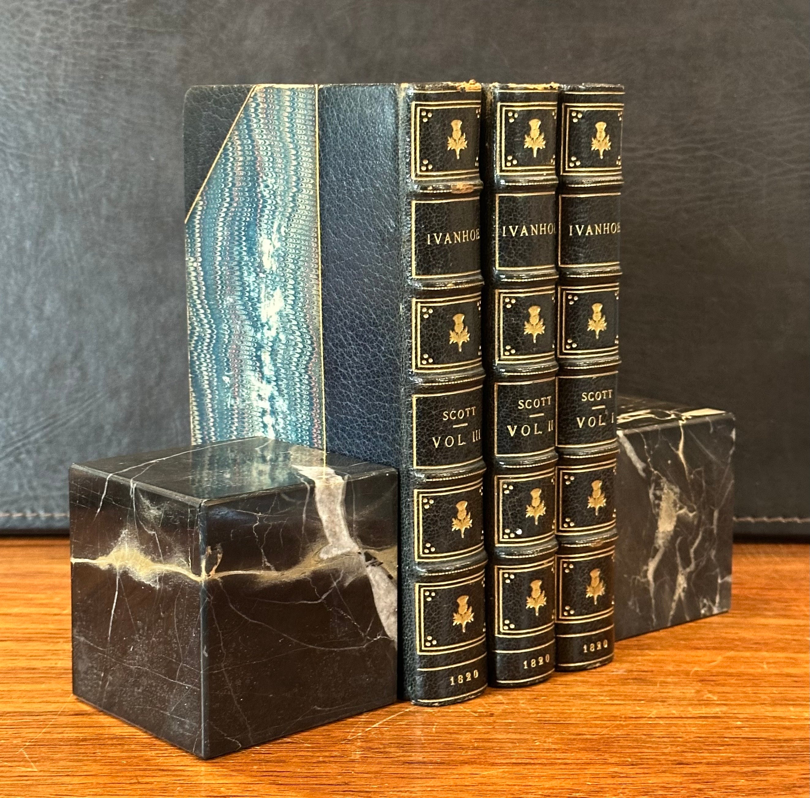 Pair of Modernist Solid Marble Cube Bookends  In Good Condition For Sale In San Diego, CA