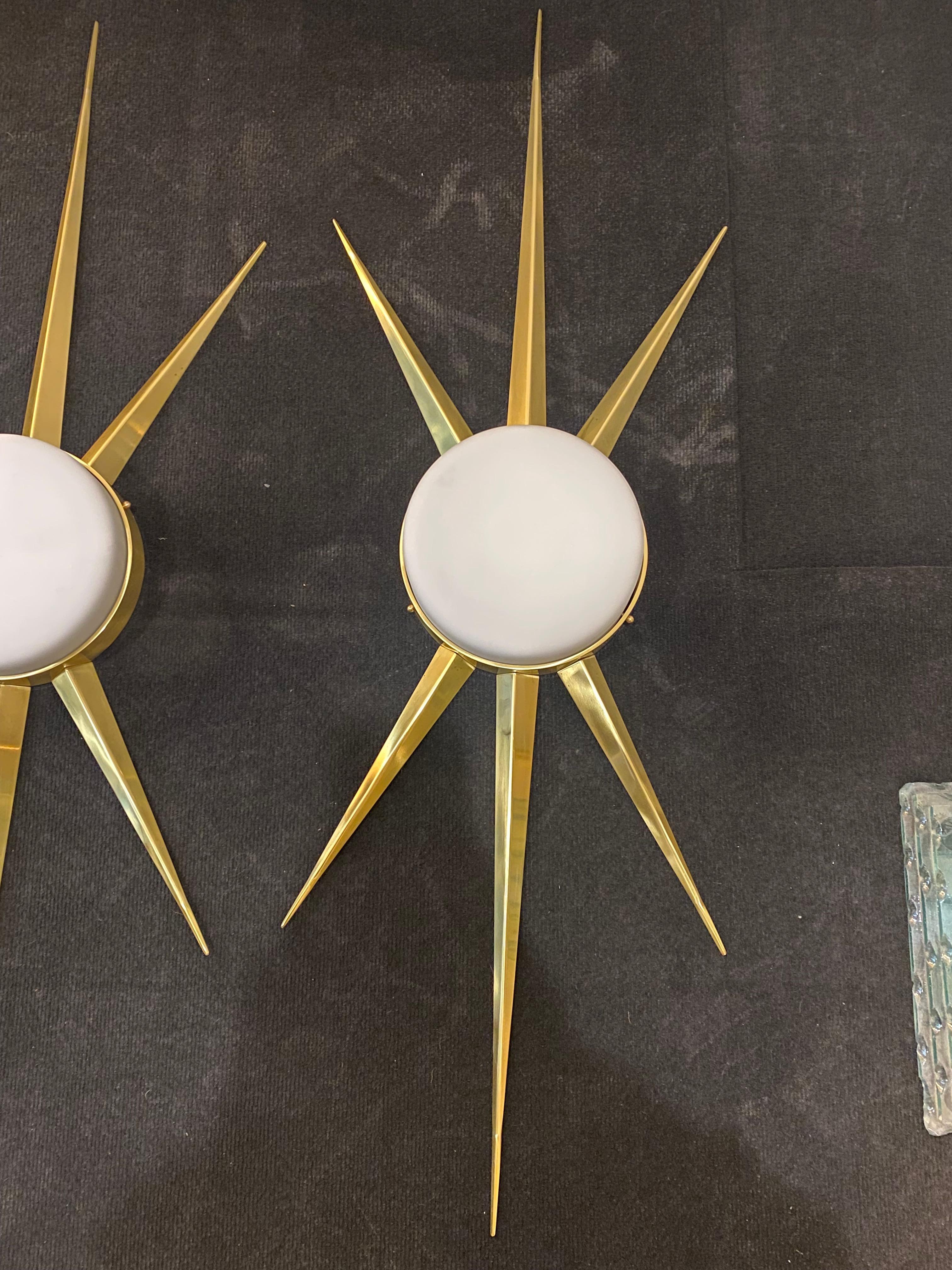 Pair of Modernist Star-Shaped Sconces For Sale 3