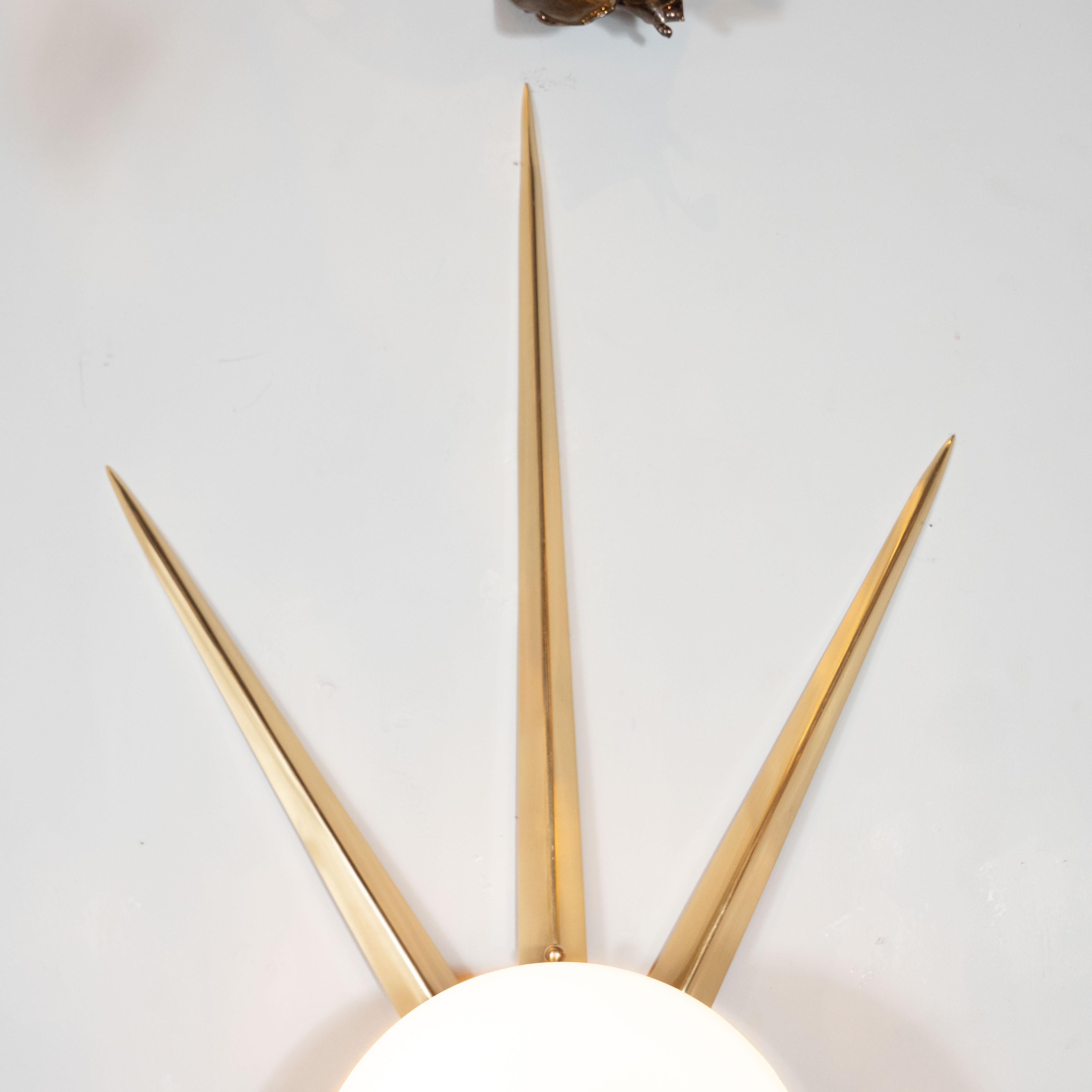 Ein Paar modernistische Starburst-Leuchten aus Messing und mundgeblasenem Muranoglas:: mattiert (21. Jahrhundert und zeitgenössisch) im Angebot