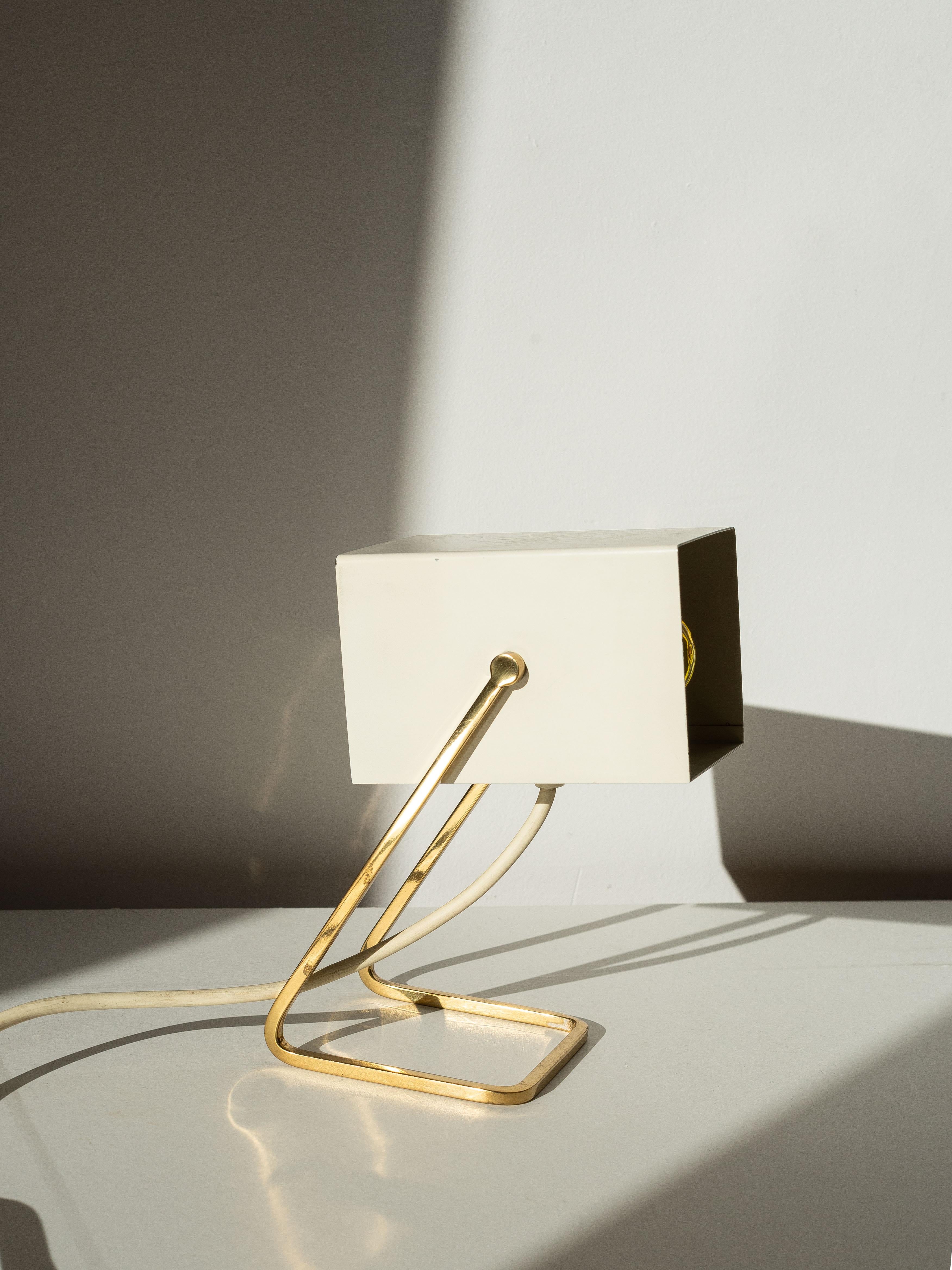 Paar modernistische Tischlampen - Schreibtischlampen Kaiser Leuchten - Messing & Metall 1960s im Angebot 3