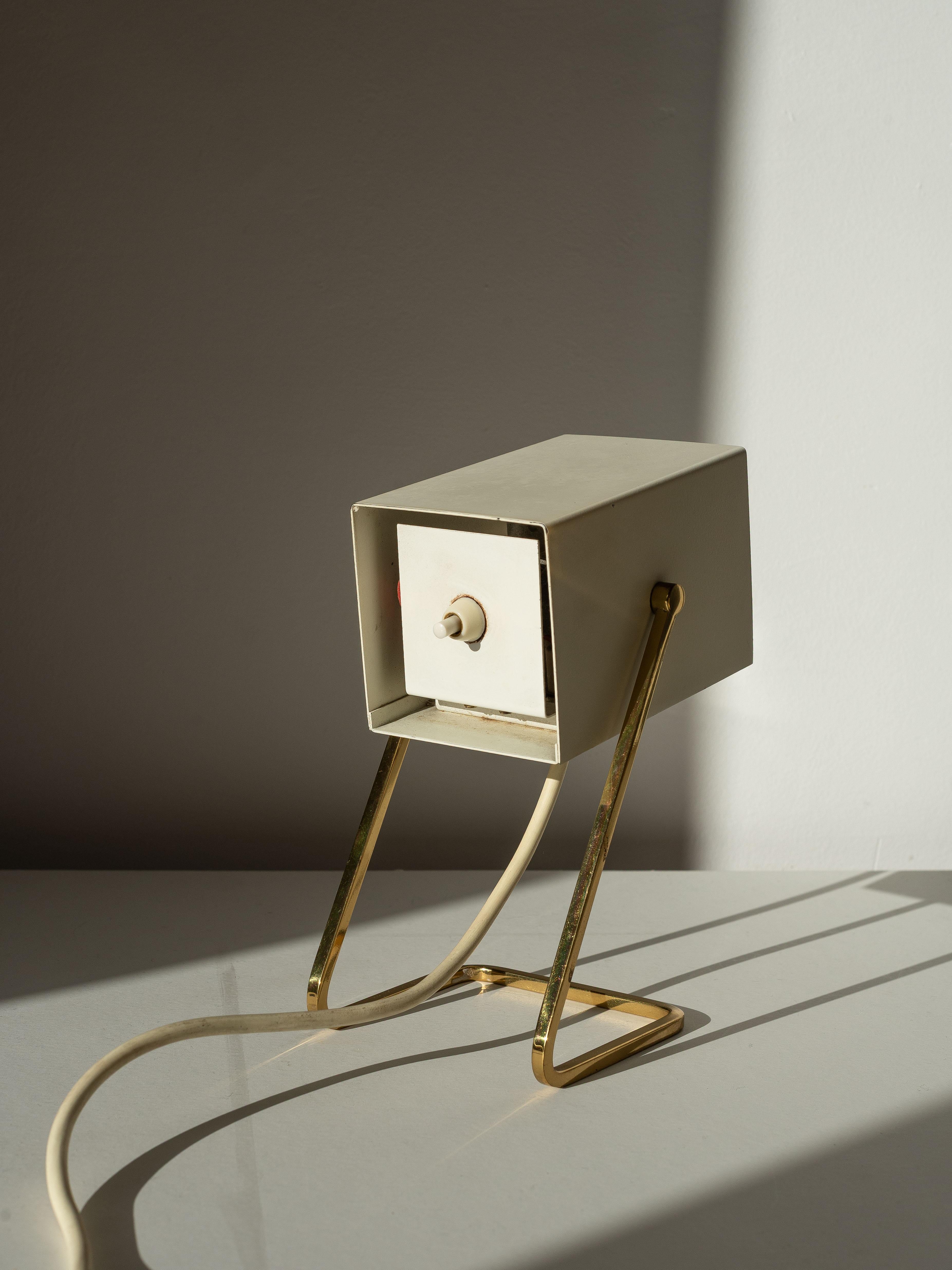 Paar modernistische Tischlampen - Schreibtischlampen Kaiser Leuchten - Messing & Metall 1960s im Angebot 8