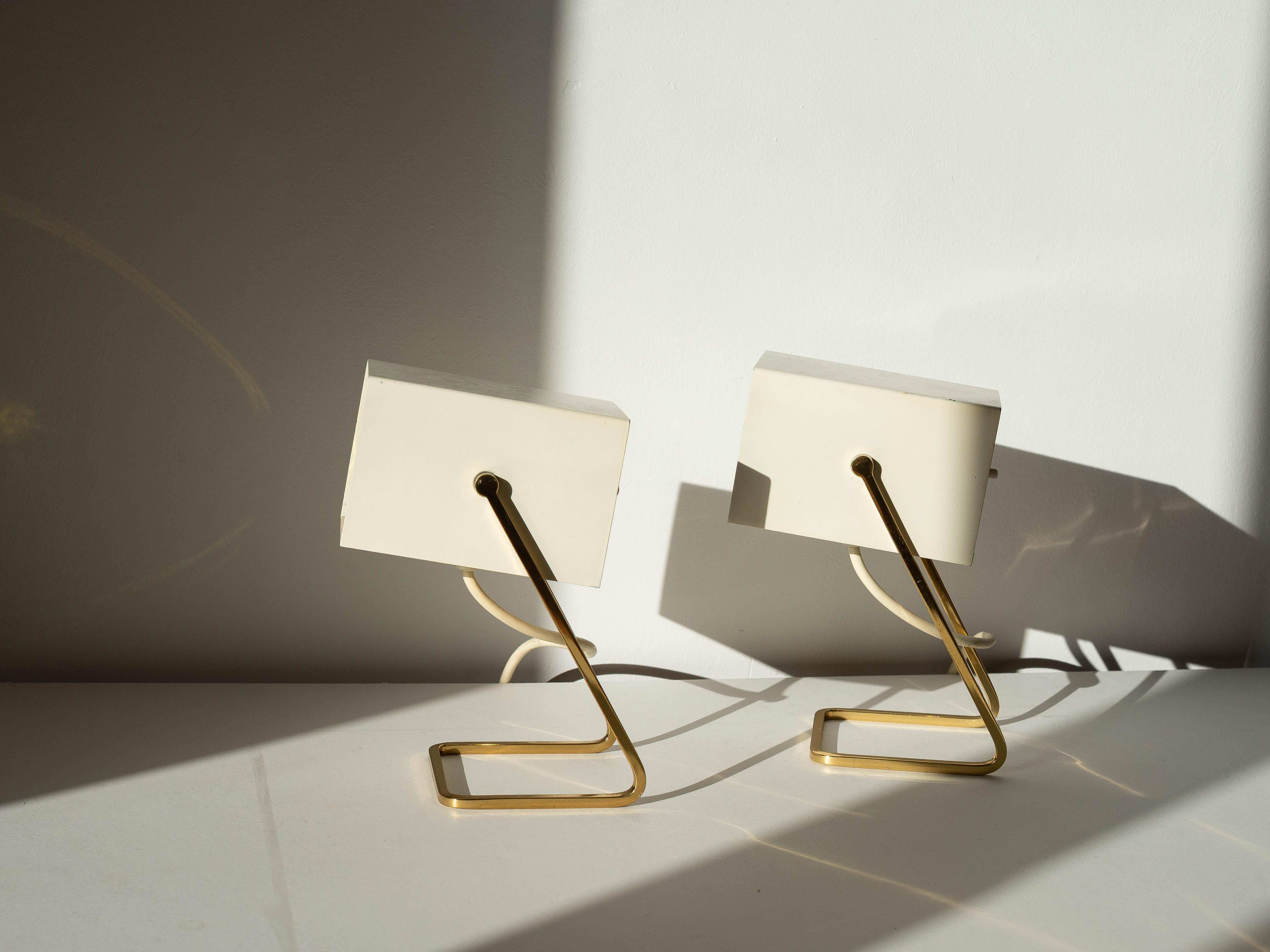 Paar modernistische Tischlampen - Schreibtischlampen Kaiser Leuchten - Messing & Metall 1960s (Deutsch) im Angebot