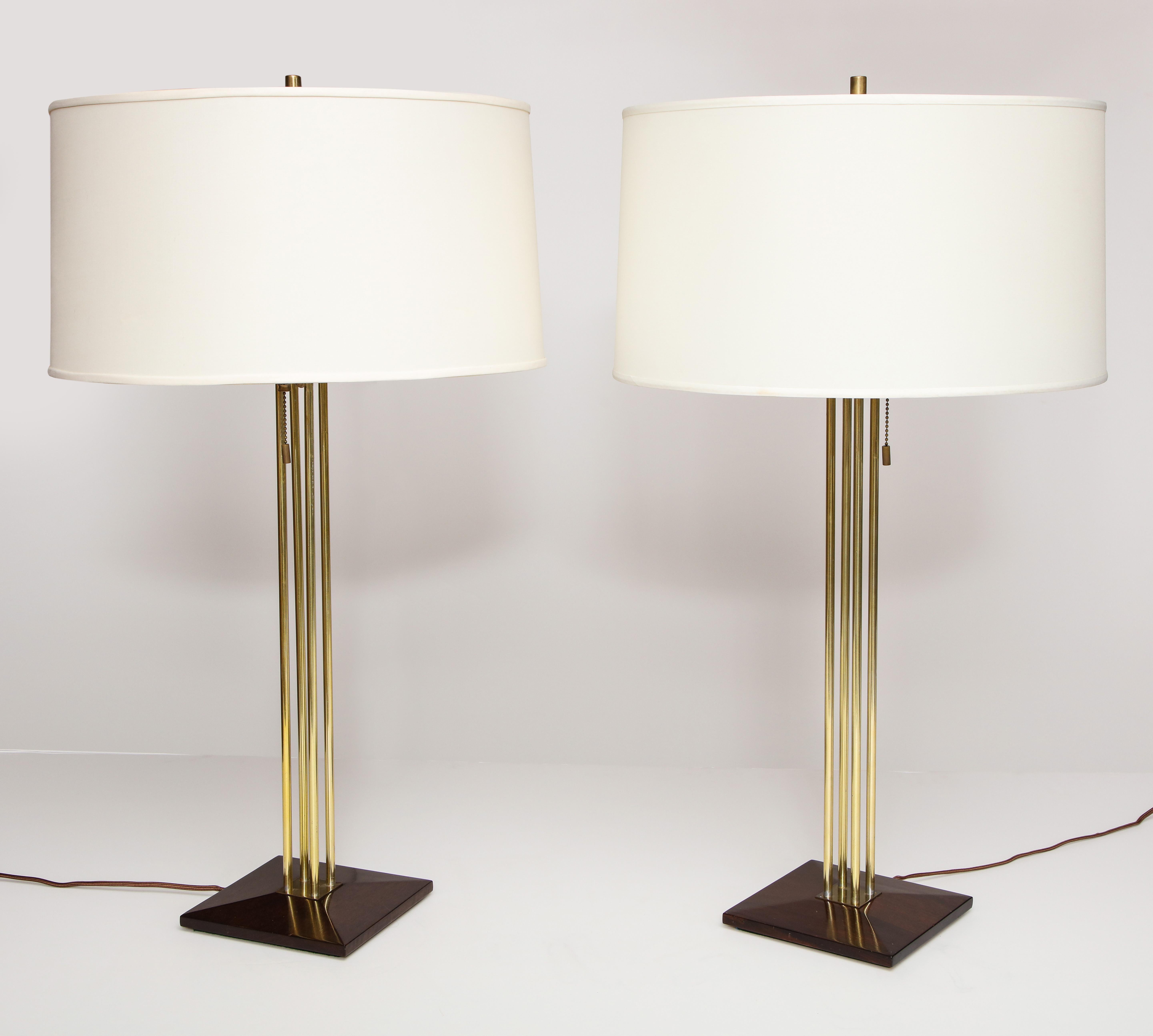 Pair of Modernist Table Lamps In Good Condition In New York, NY