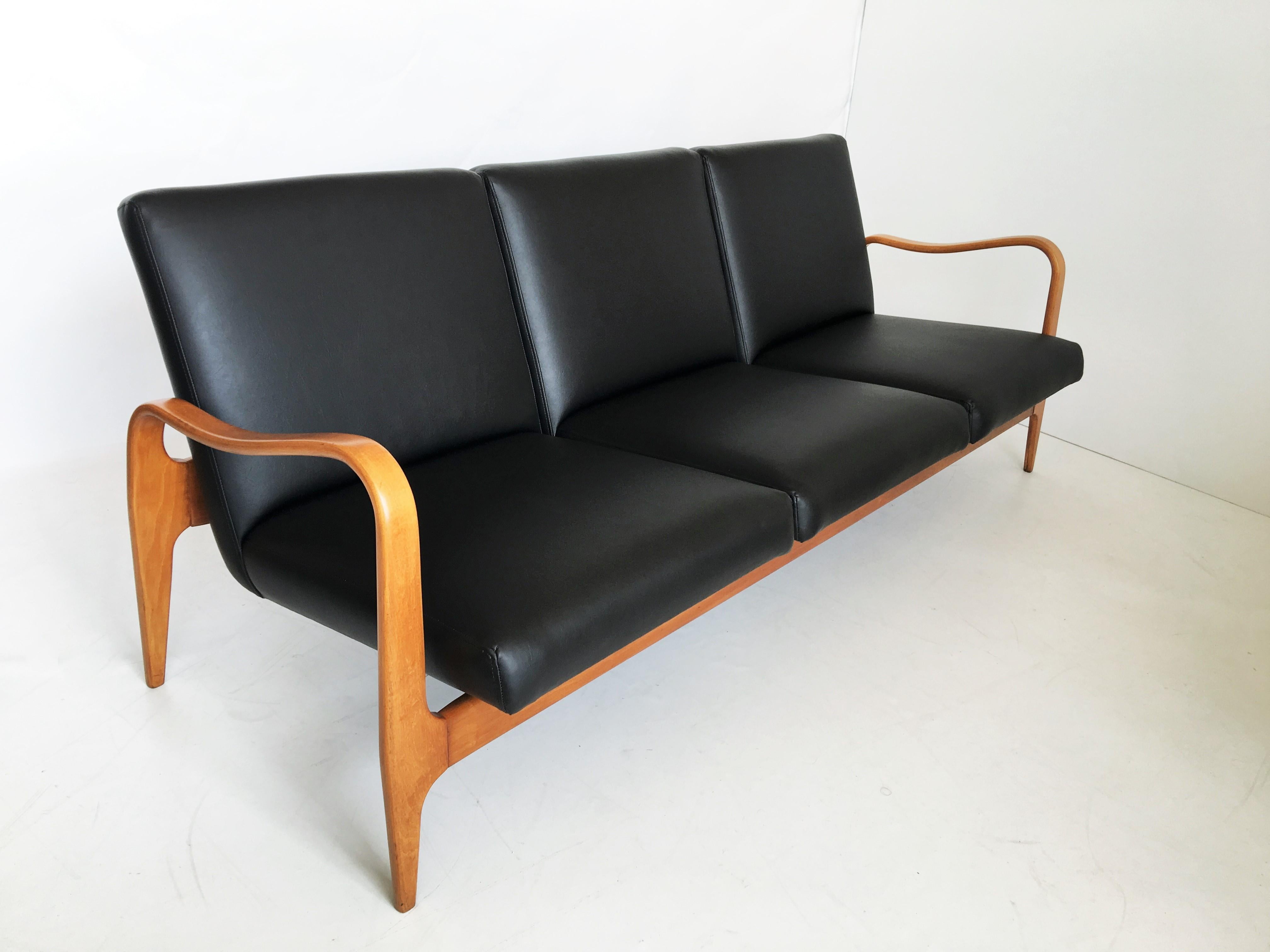 Mid-Century Modern Pair of Modernist Thonet Bentwood Sofas For Sale
