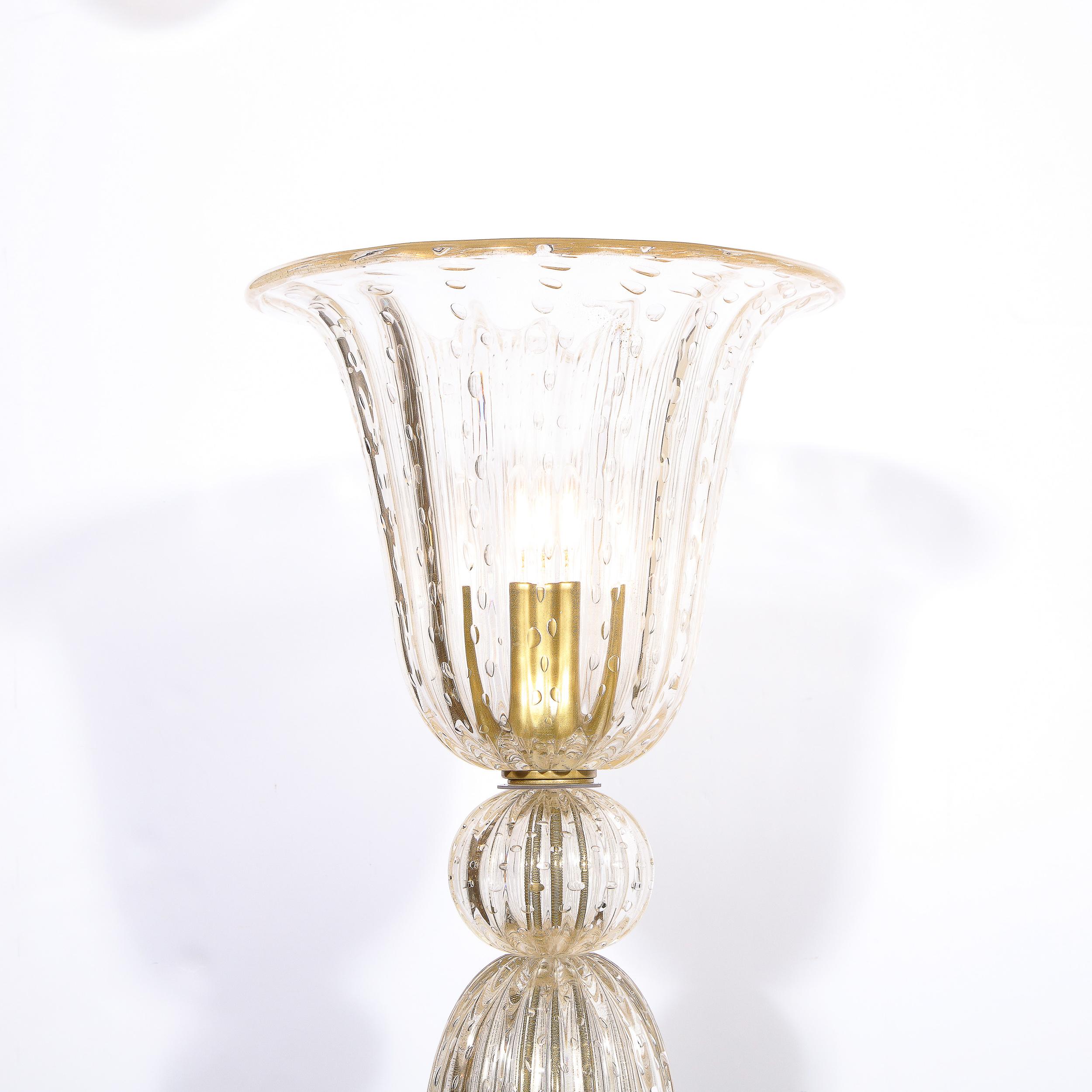 XXIe siècle et contemporain Paire de torchères modernistes en verre de Murano soufflé à la main d'ambre avec bandes en or 24 carats en vente
