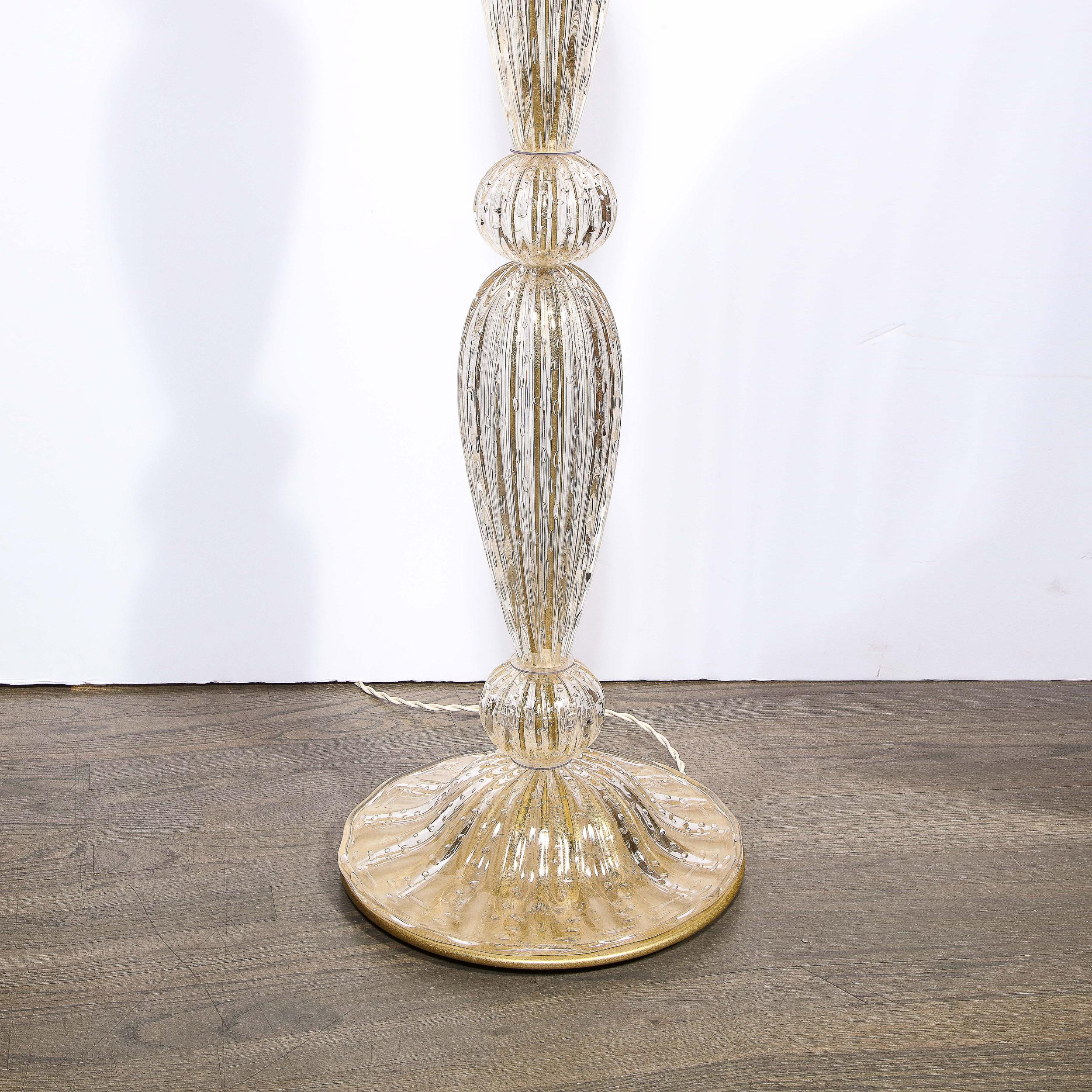 Paire de torchères modernistes en verre de Murano soufflé à la main d'ambre avec bandes en or 24 carats en vente 2