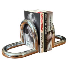 Paire de serre-livres modernistes en chrome tubulaire