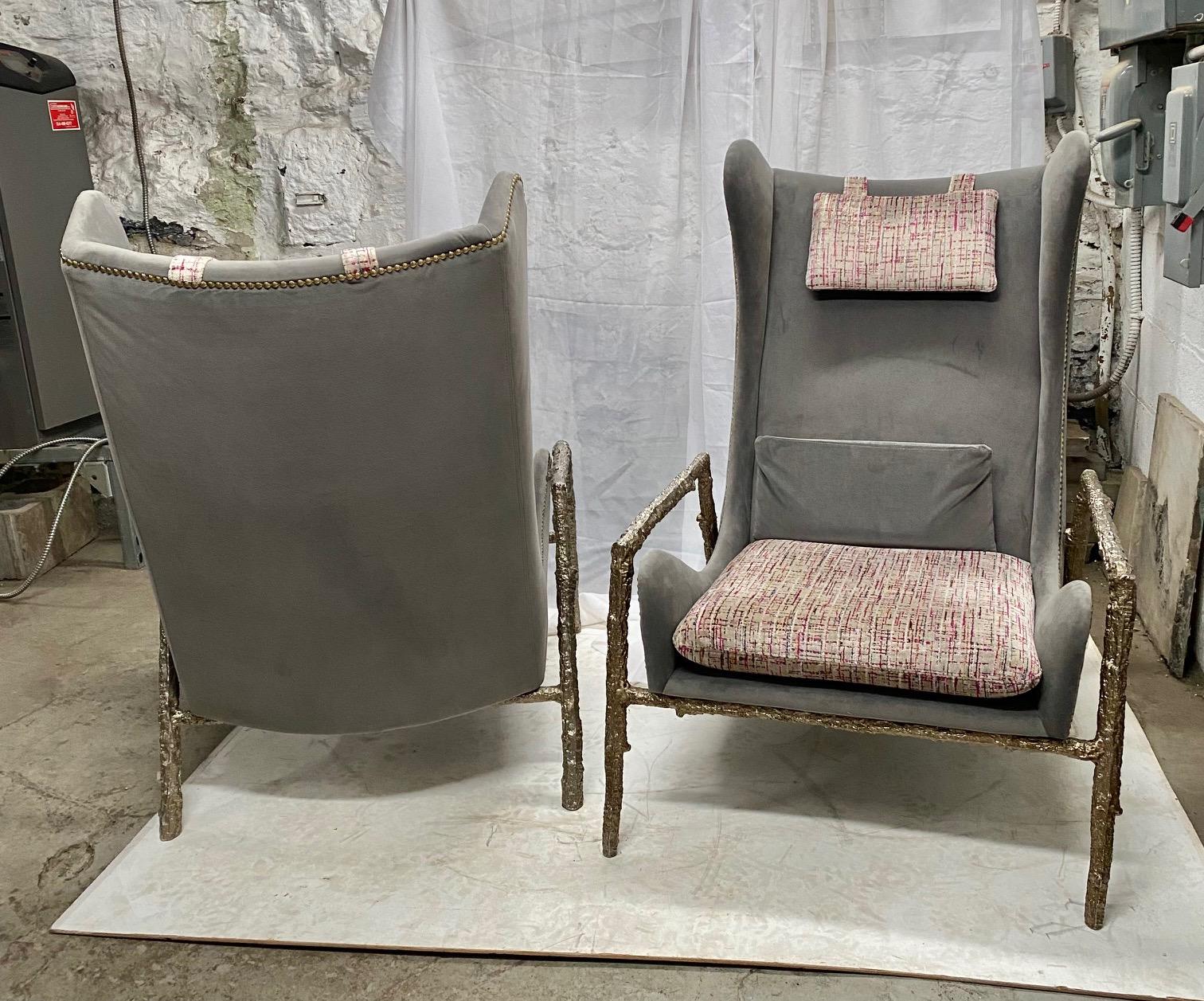 Late 20th Century Pair of Modernist Velvet and Bronze Wingback Armchairs with Bronze Structure For Sale