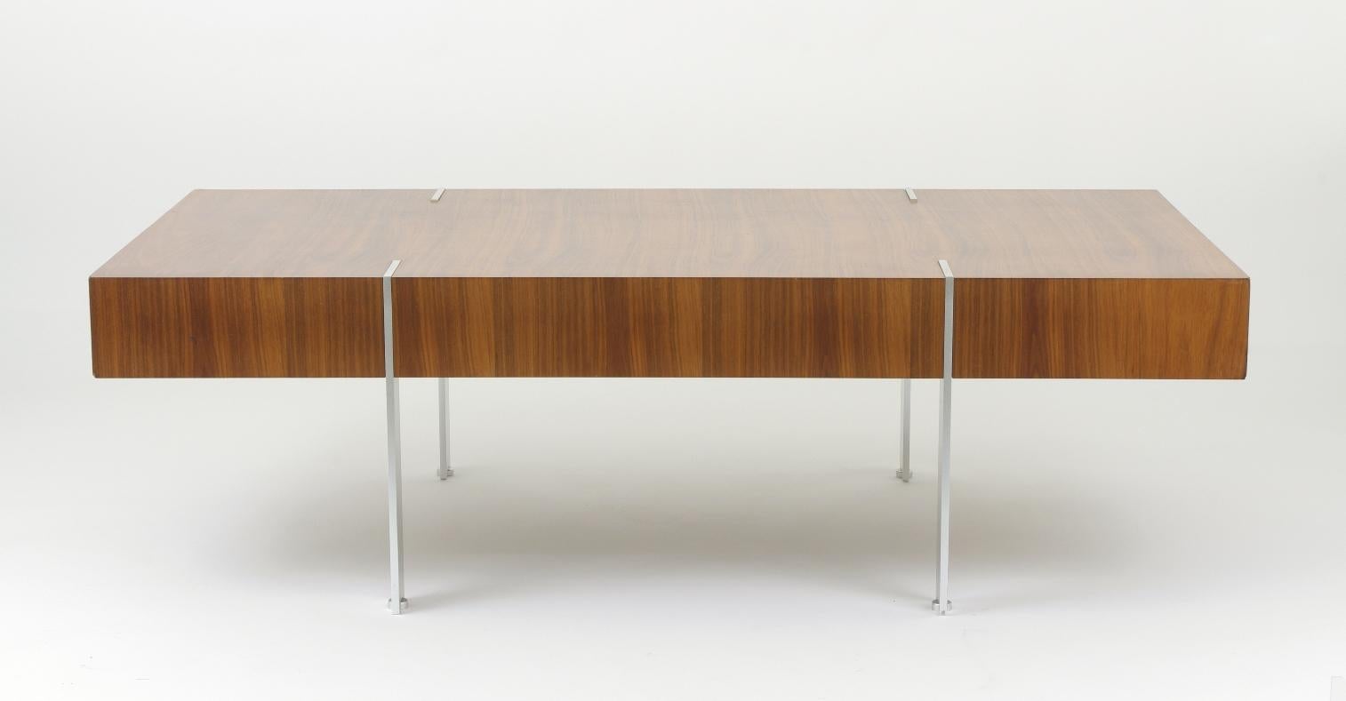 Pair of Modernist Walnut Coffee Tables 5